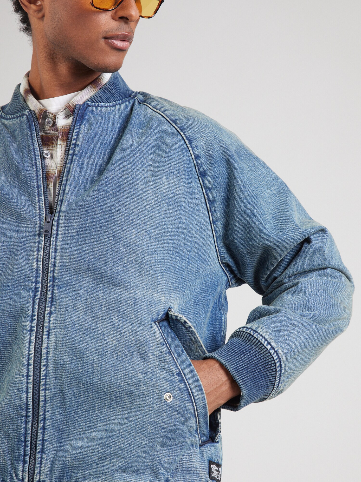 LEVI'S ® Prechodná bunda 'FILBERT FLIGHT' modrá denim (obrázok 5)