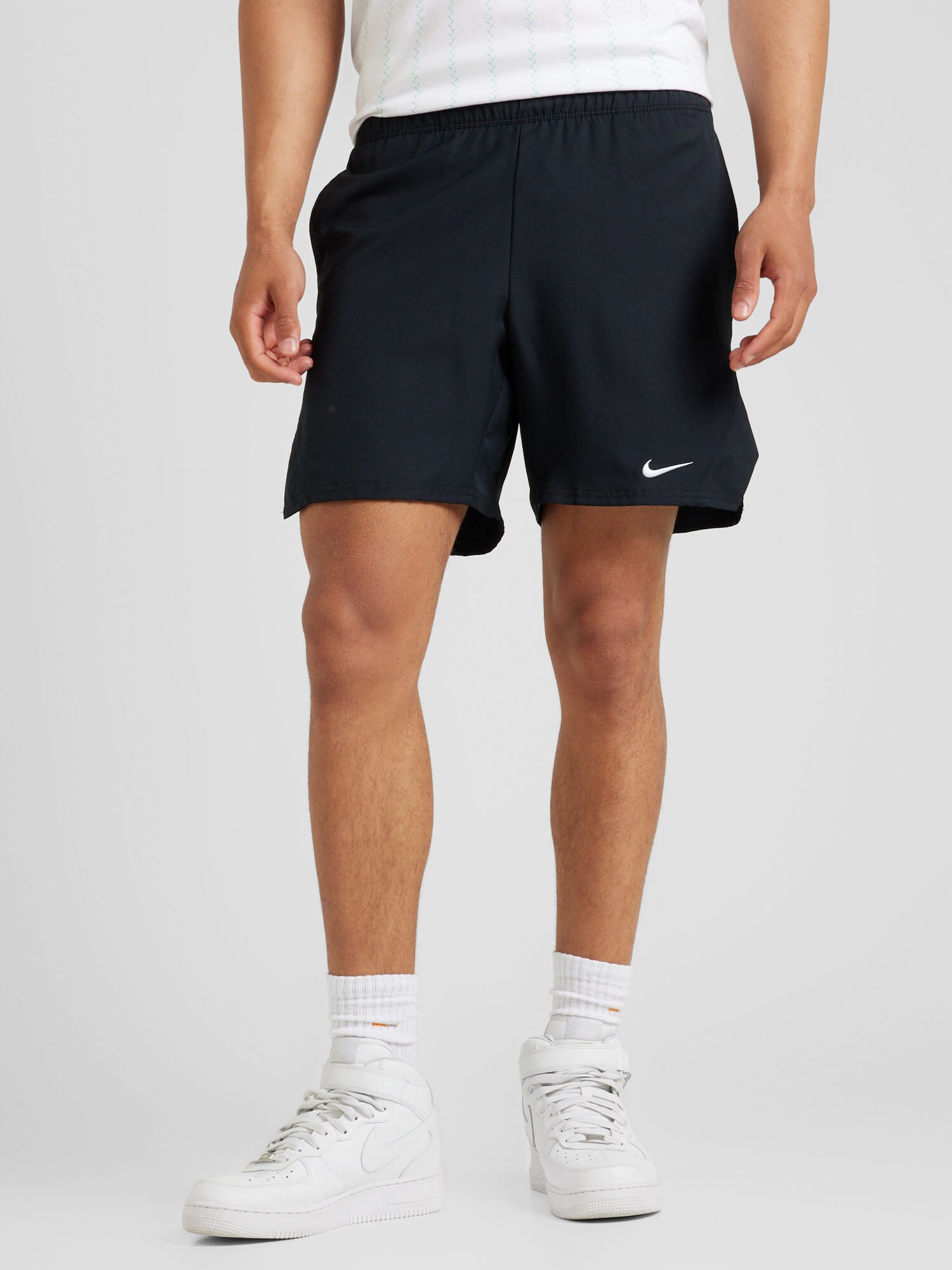 NIKE Sportnadrágok 'VCTRY'  fekete / fehér termék 2. képe