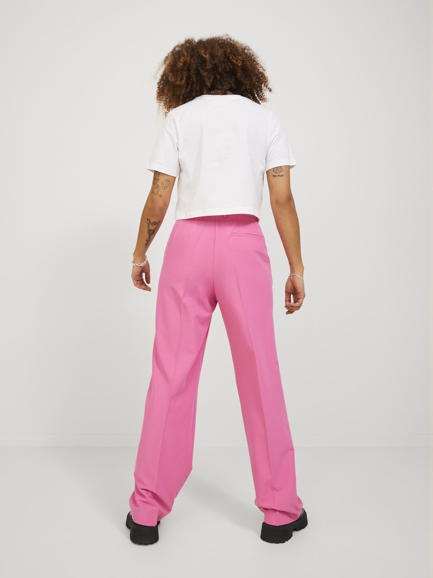 Thumbnail - Hose 'Mary'