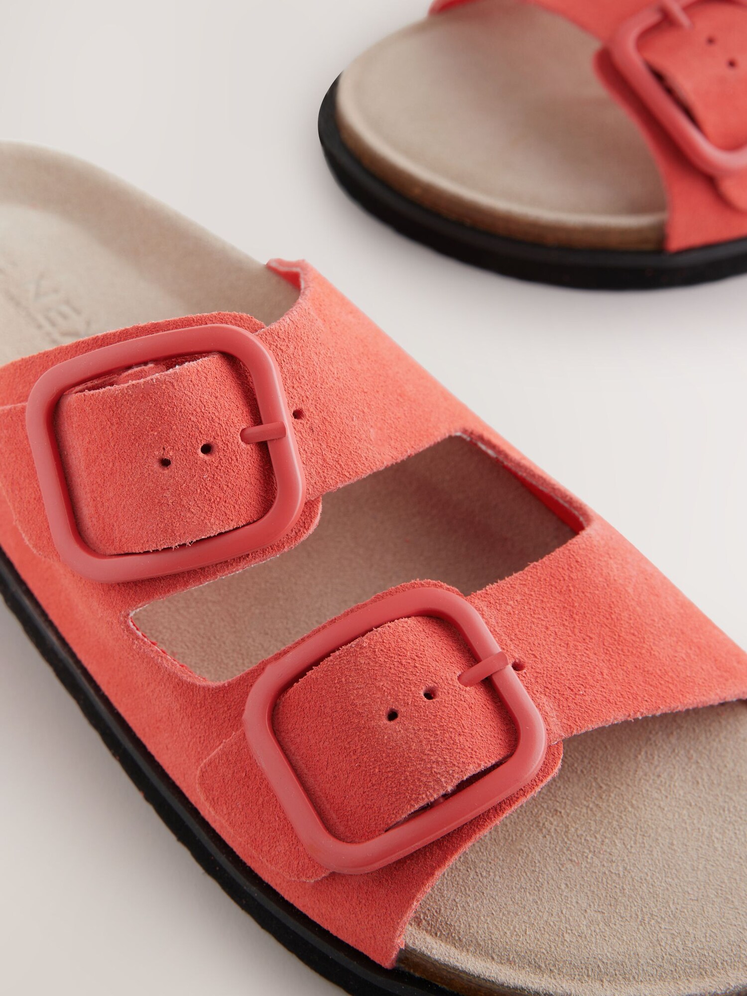 Thumbnail - Next Pantolette