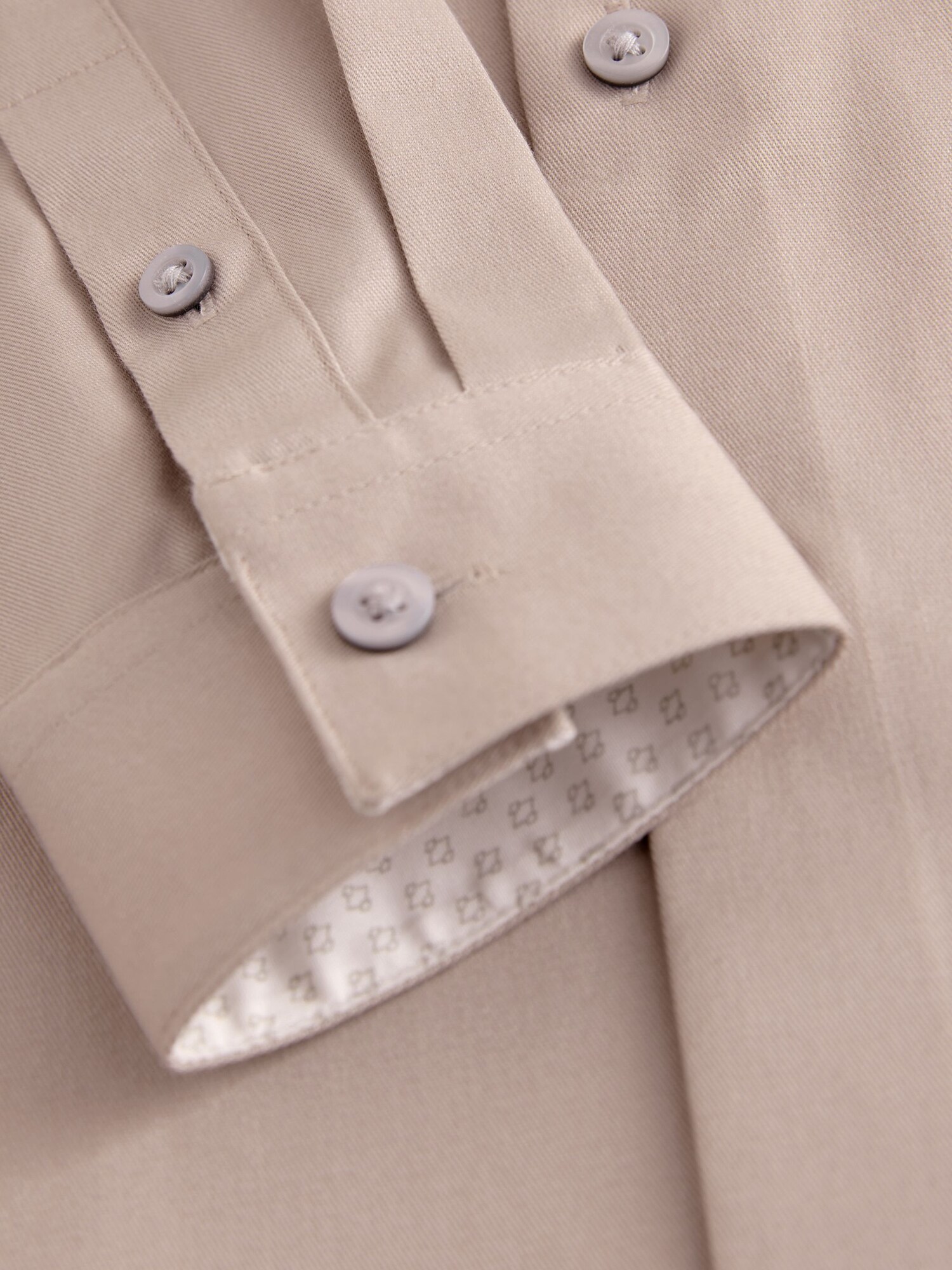 Thumbnail - Next Hemd