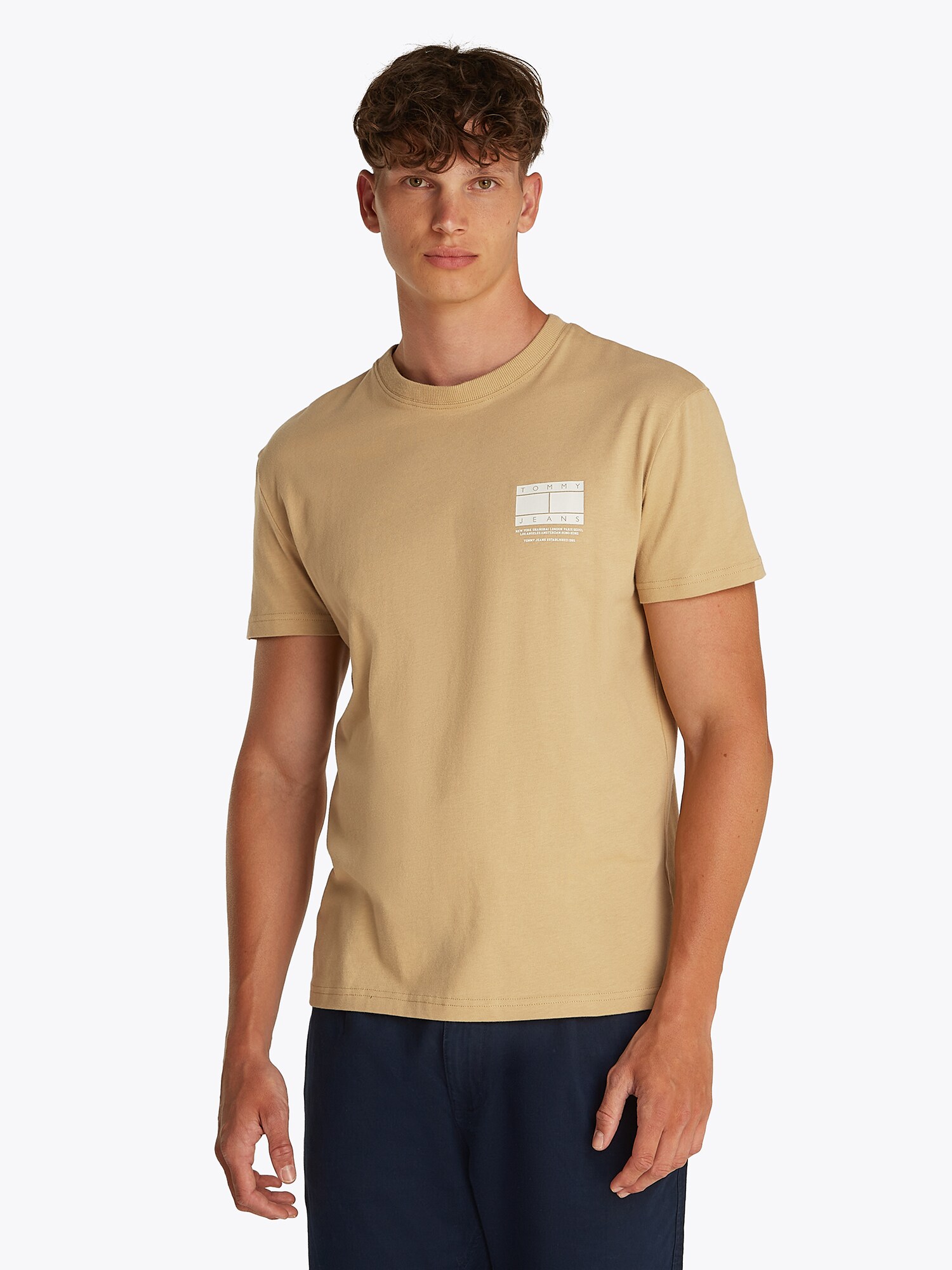 Tommy Jeans Póló  bézs / piszkosfehér termék 2. képe
