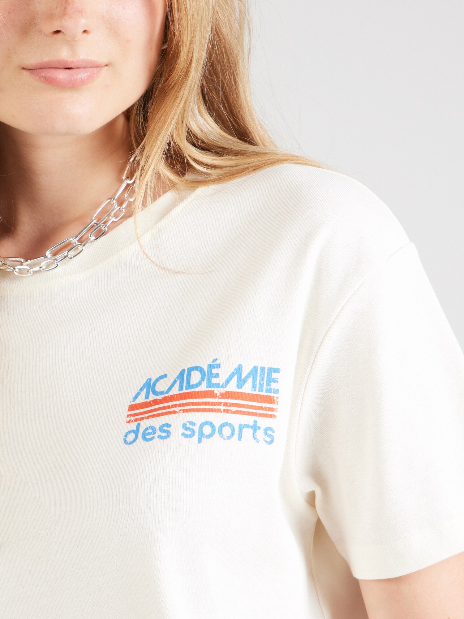 TOPSHOP Tričko 'Academie Des Sports' svetlobéžová / azúrová / mandarínková (obrázok 5)