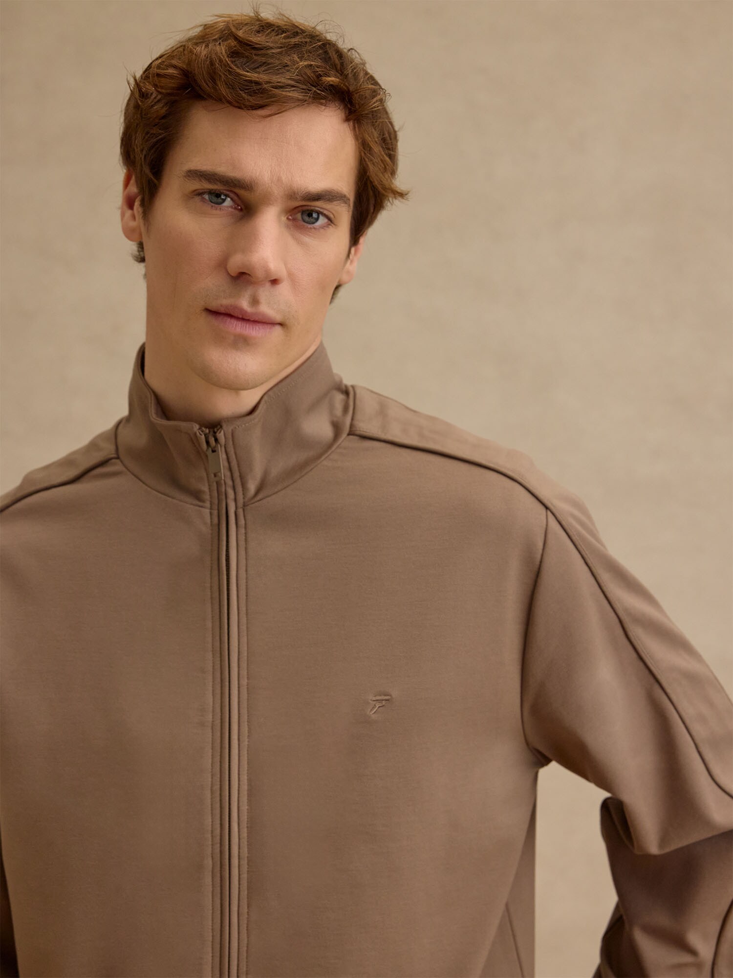 DAN FOX APPAREL Tepláková bunda 'Tino' hnedá (obrázok 5)