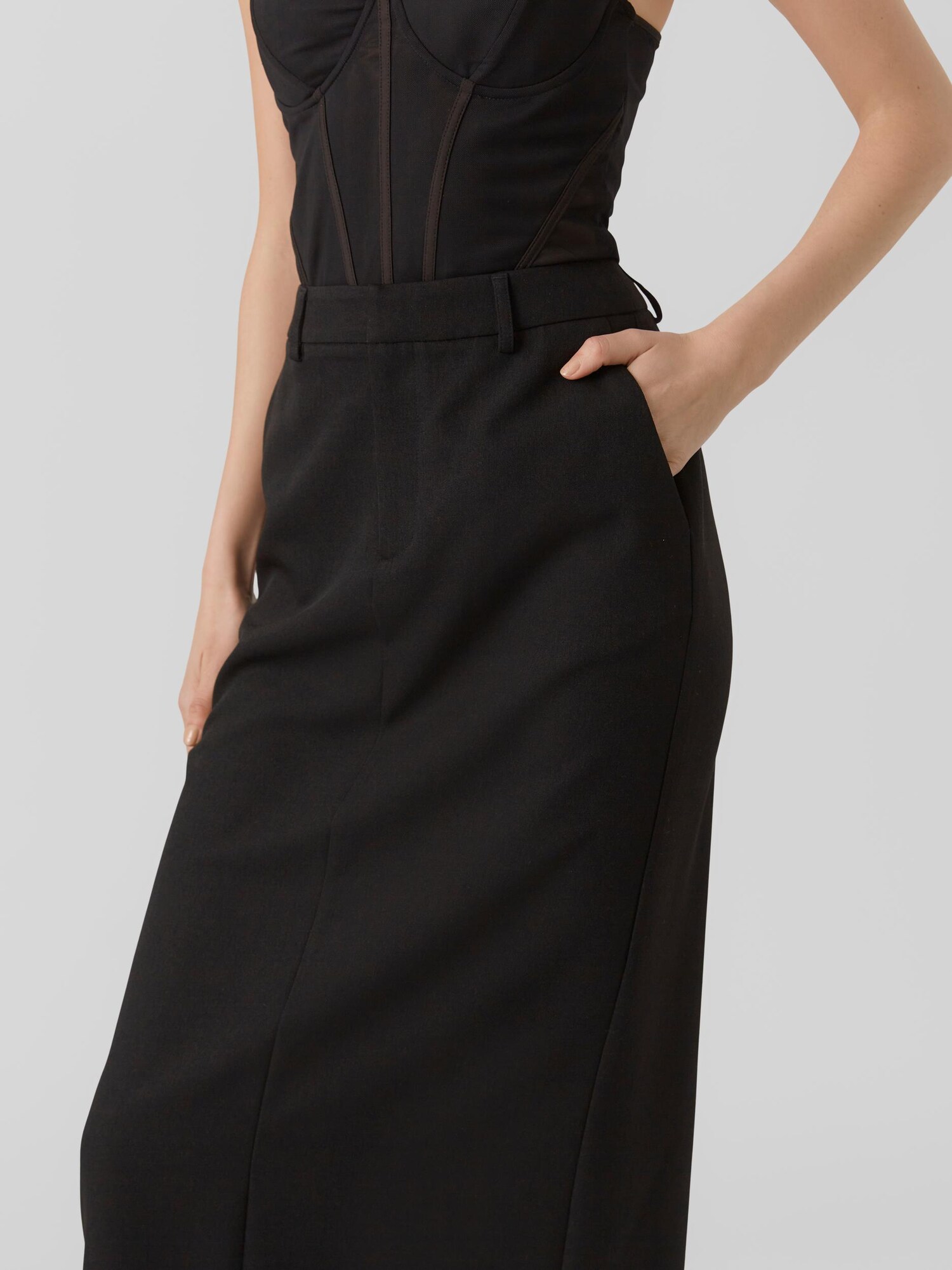 VERO MODA Szoknyák 'Agatha'  fekete termék 2. képe