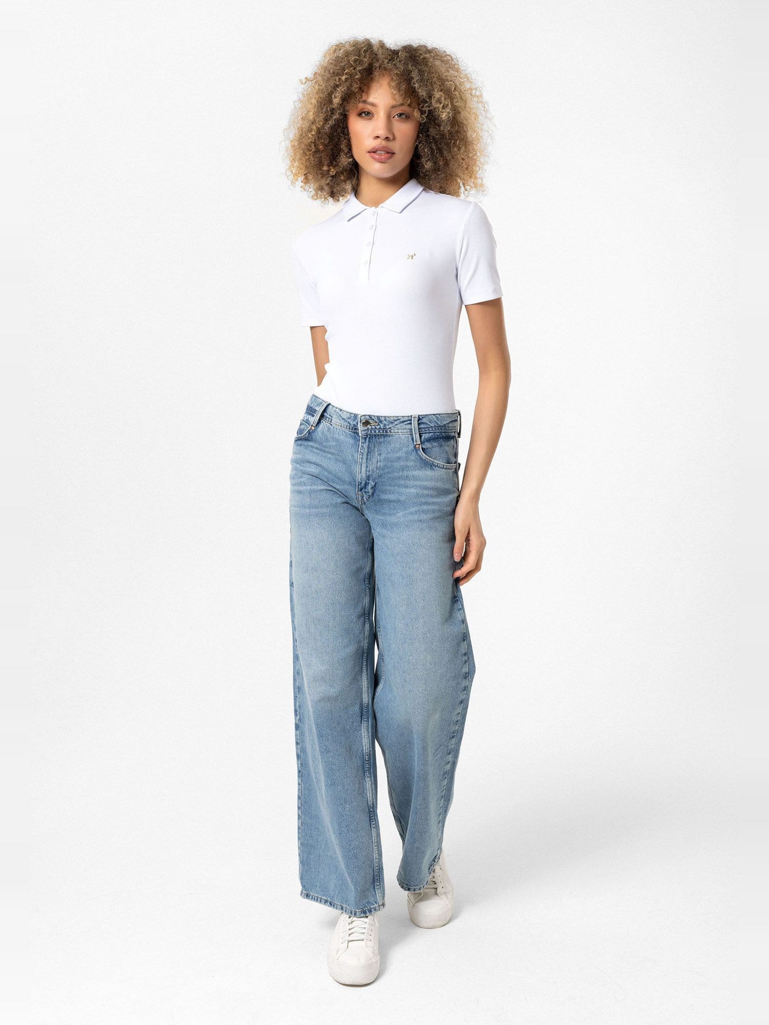 Thumbnail - Williot Body Magdalena