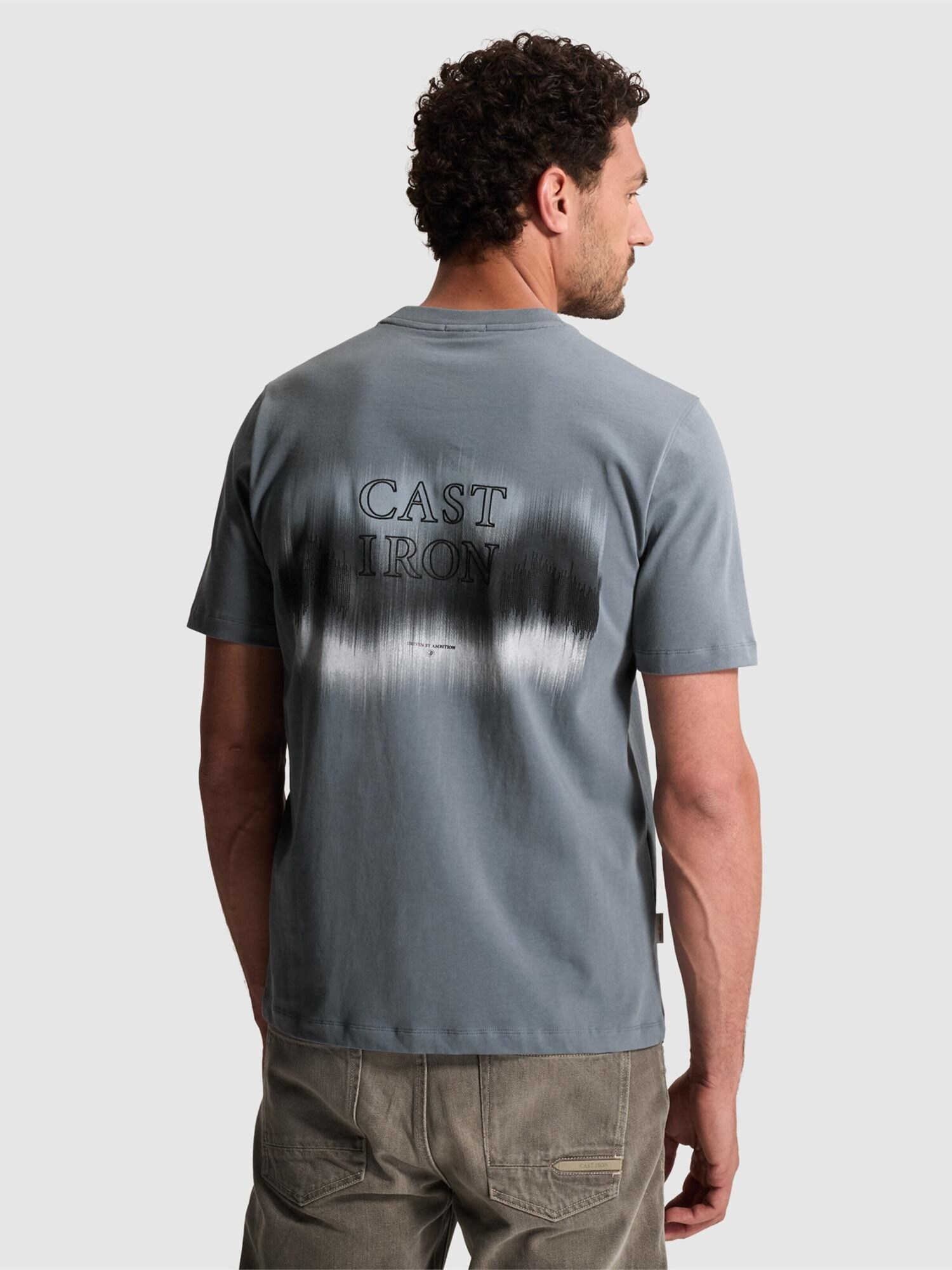 T-shirt 'Relaxed fit T-shirt with artwork on the back'