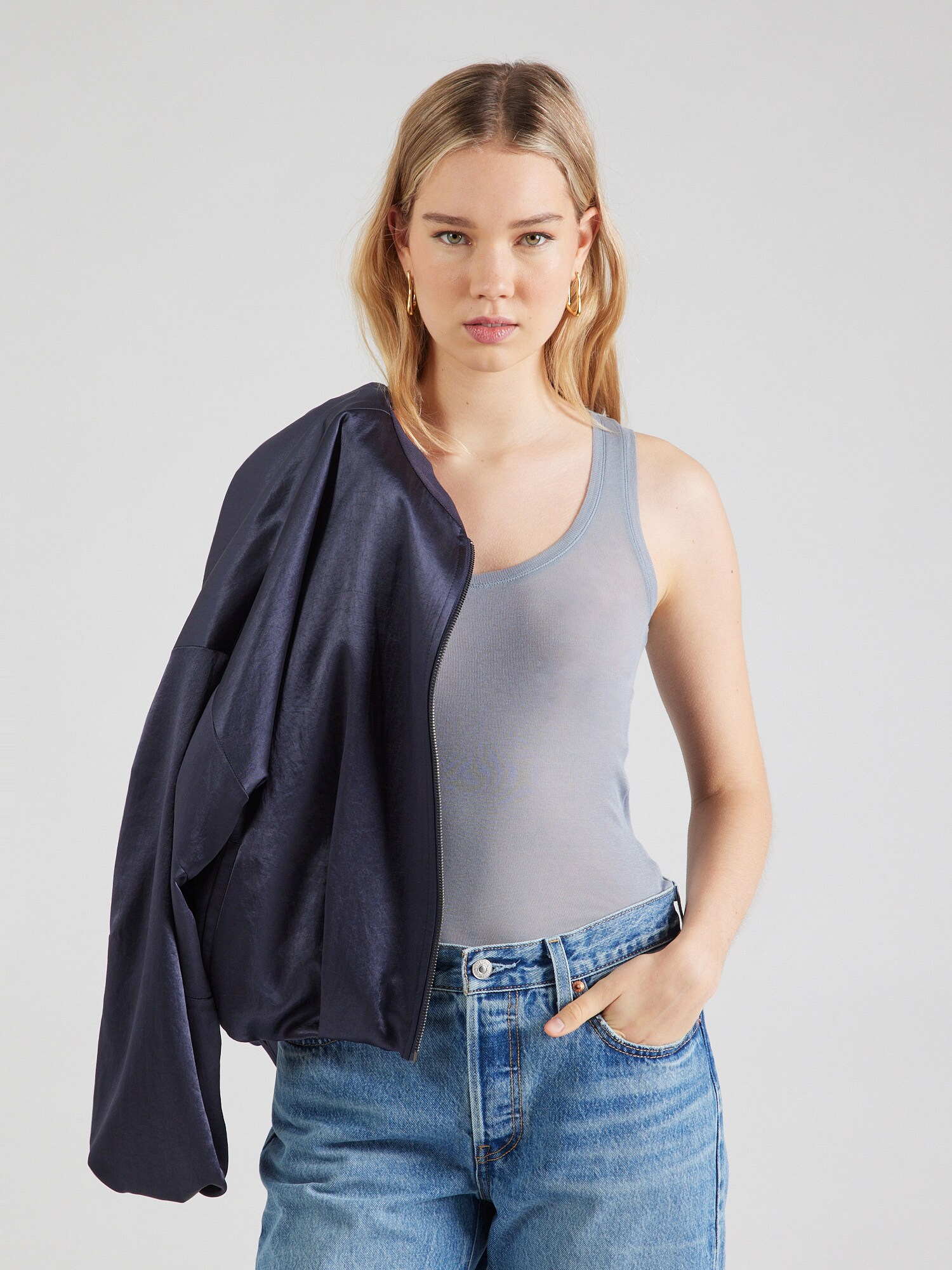 AMERICAN VINTAGE Top 'MASSACHUSETTS'  világosszürke termék 2. képe