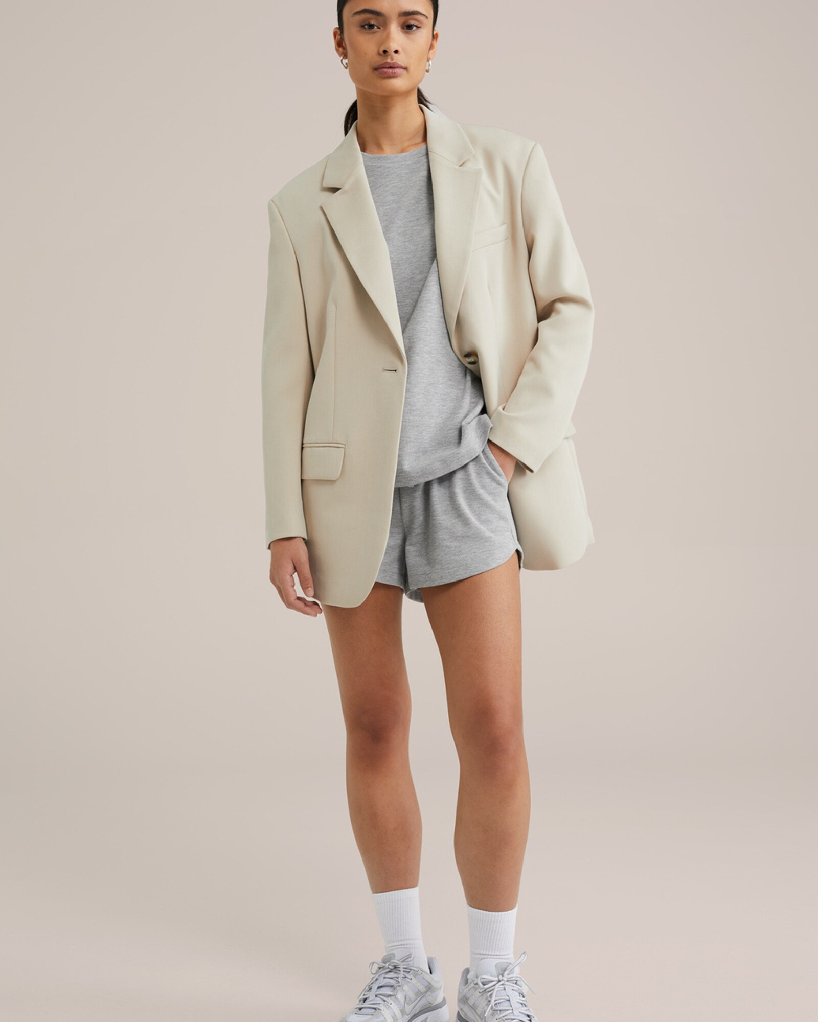 Thumbnail - WE Fashion Shorts