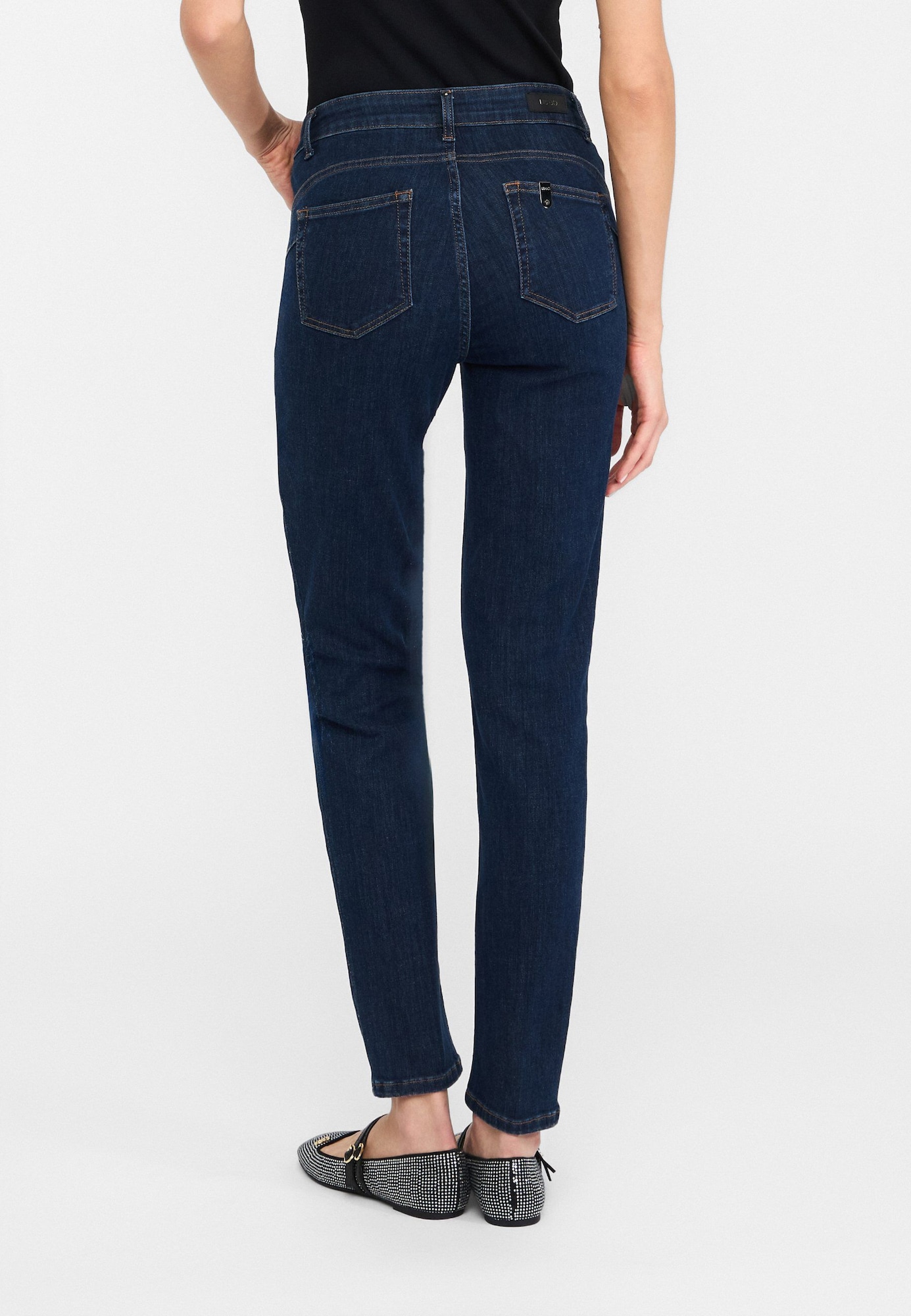Thumbnail - Jeans