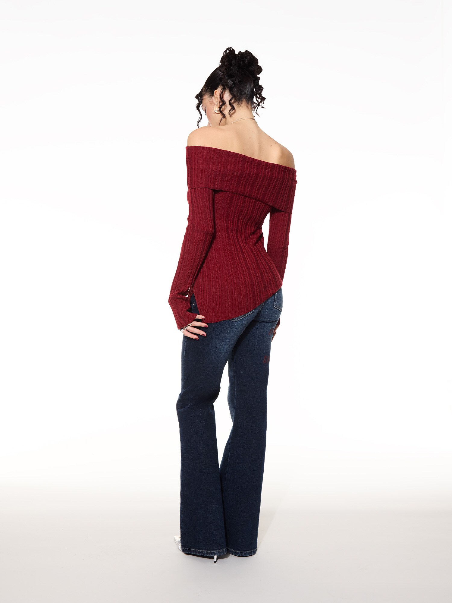Thumbnail - Pullover