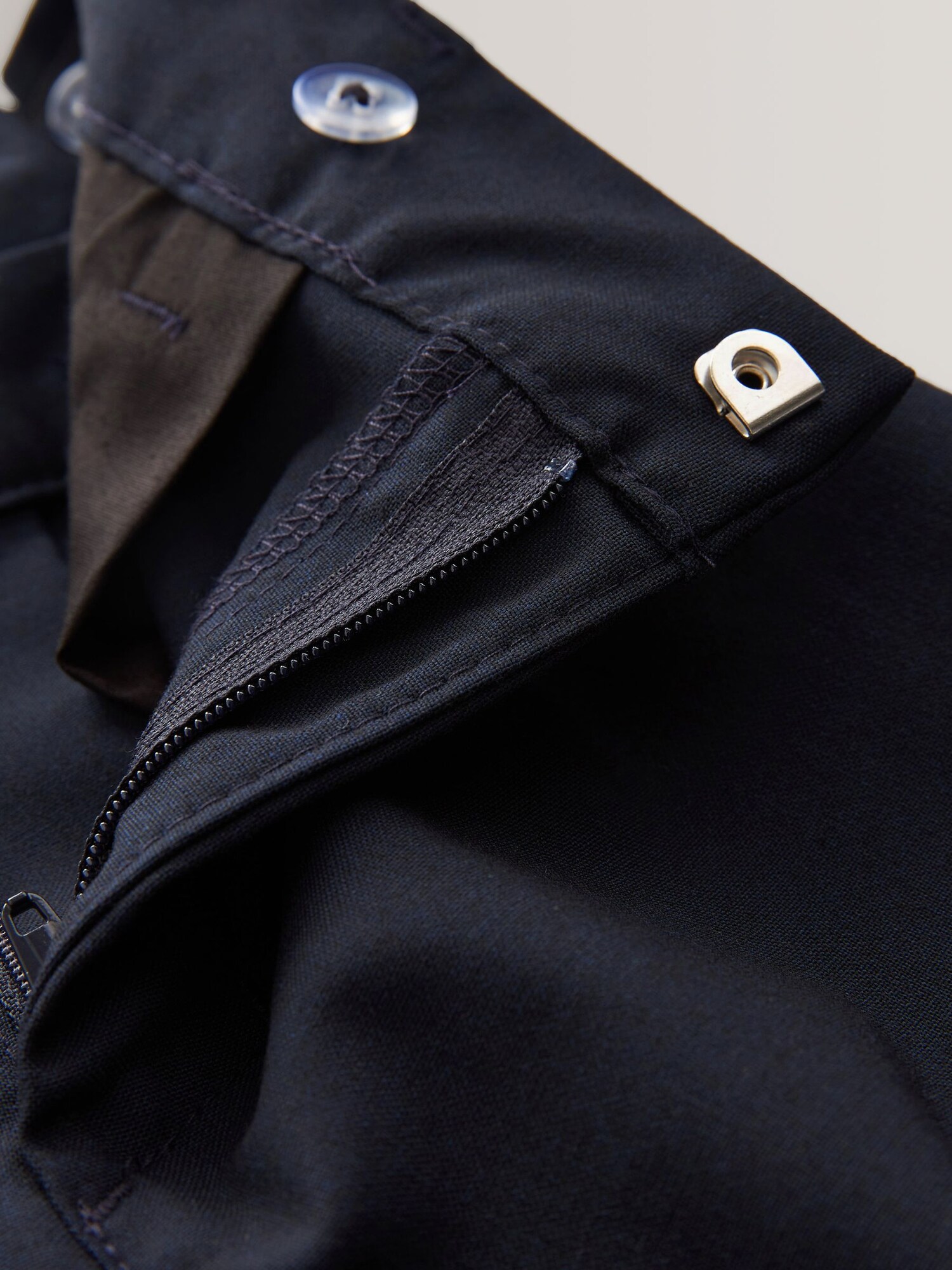 Thumbnail - Hose