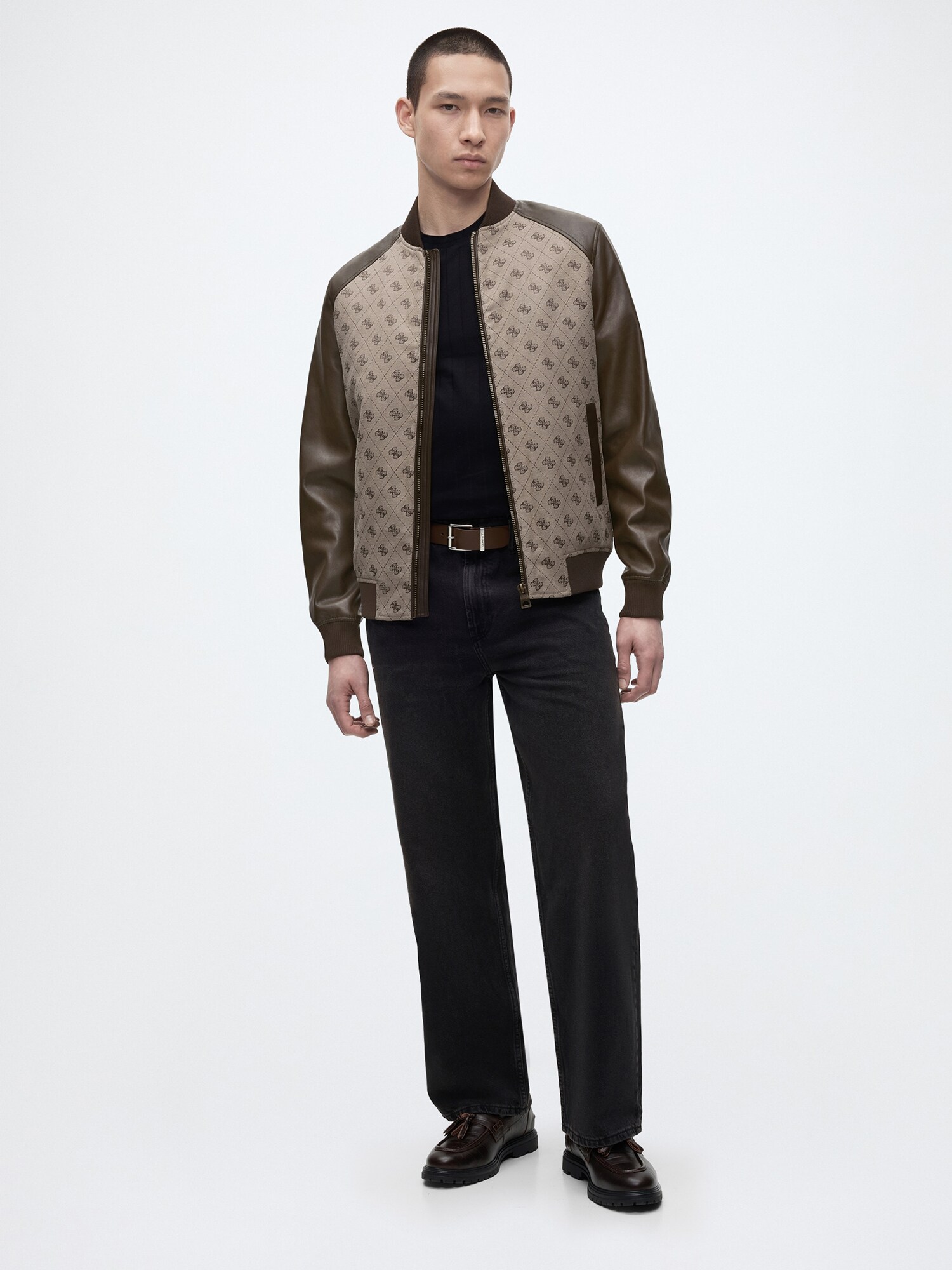 GUESS Chaqueta de entretiempo  arena / marrón oscuro – imagen 4