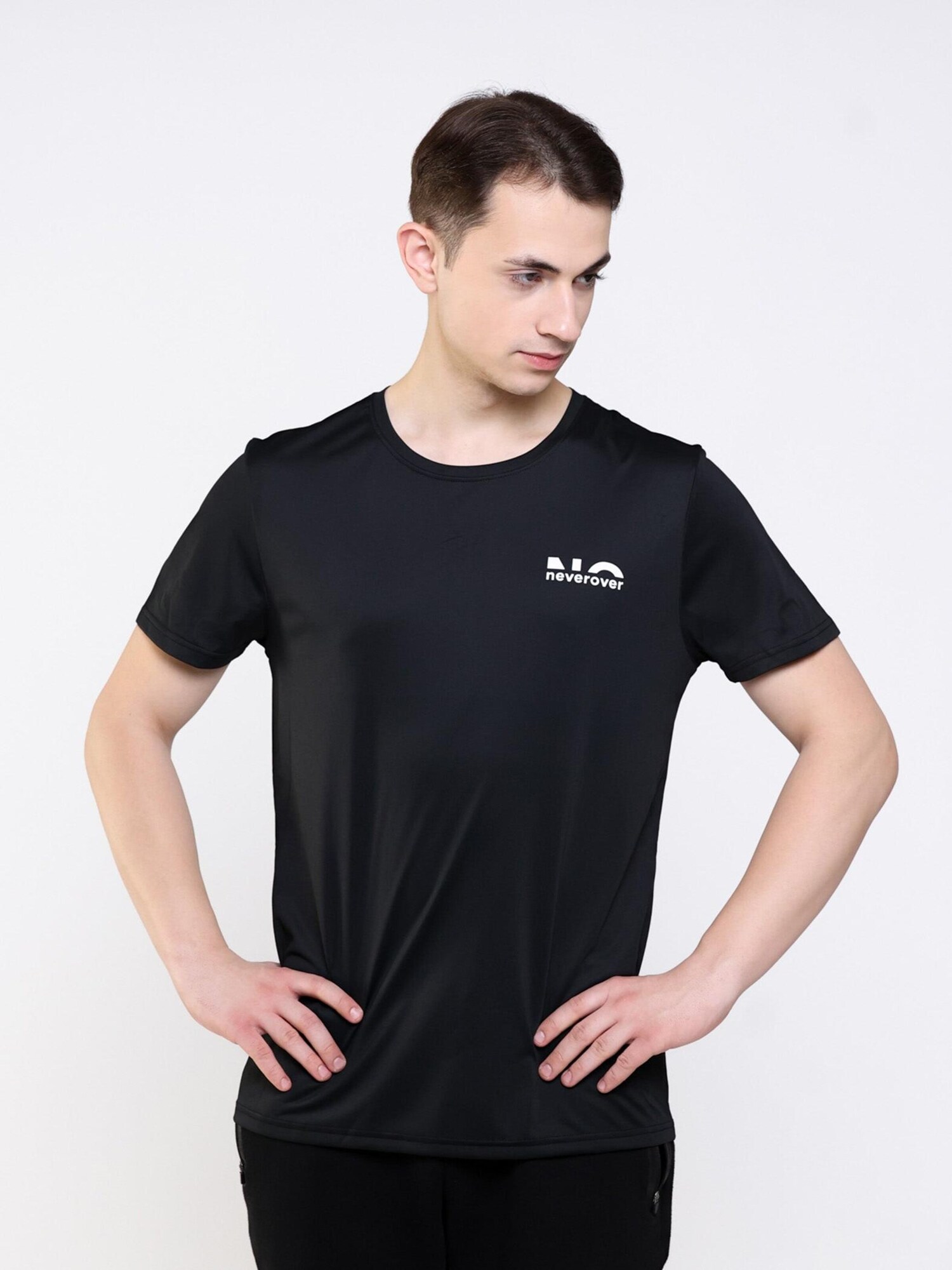 neverover Camiseta funcional 'Men's Essential T-shirt'  negro