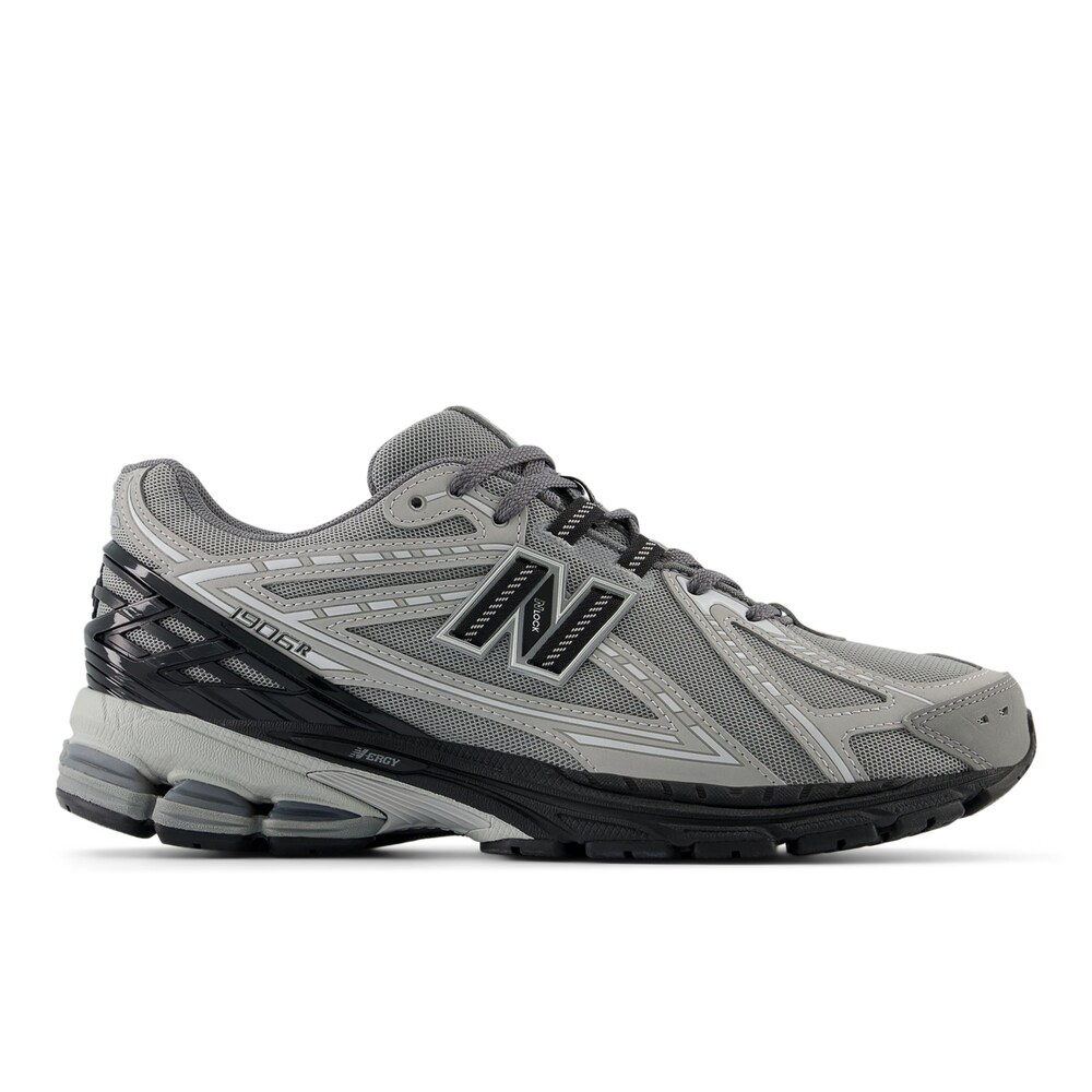 new balance Sneaker '1906R' Herren Größe 41.5 grau / hellgrau / schwarz