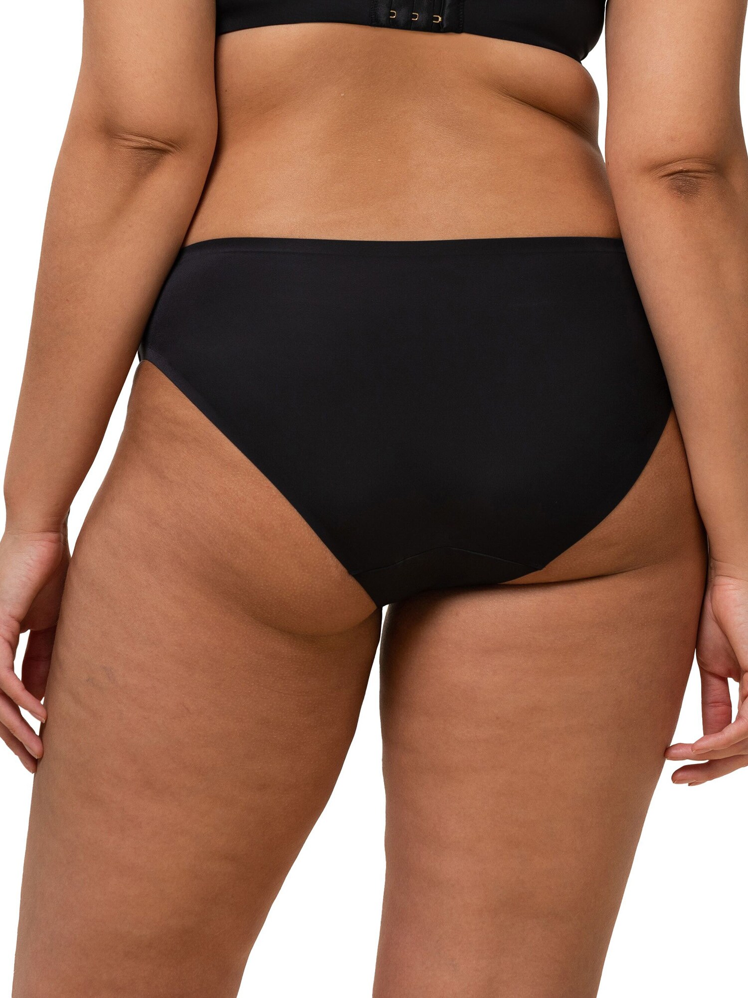 Thumbnail - TRIUMPH Tai-Slip Body Make-Up Essentials
