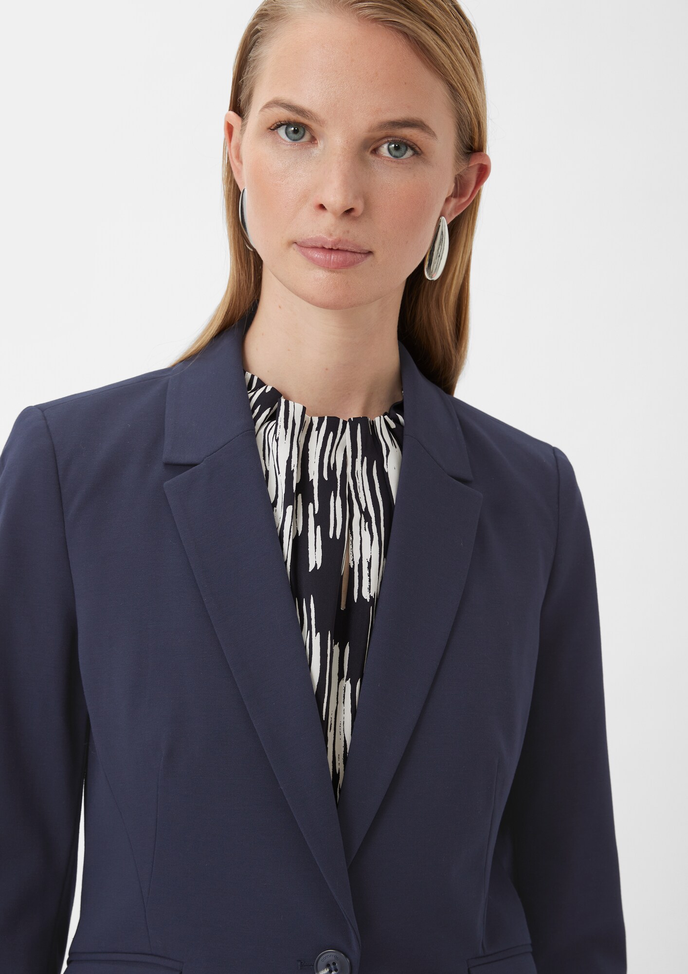 Thumbnail - Blazer