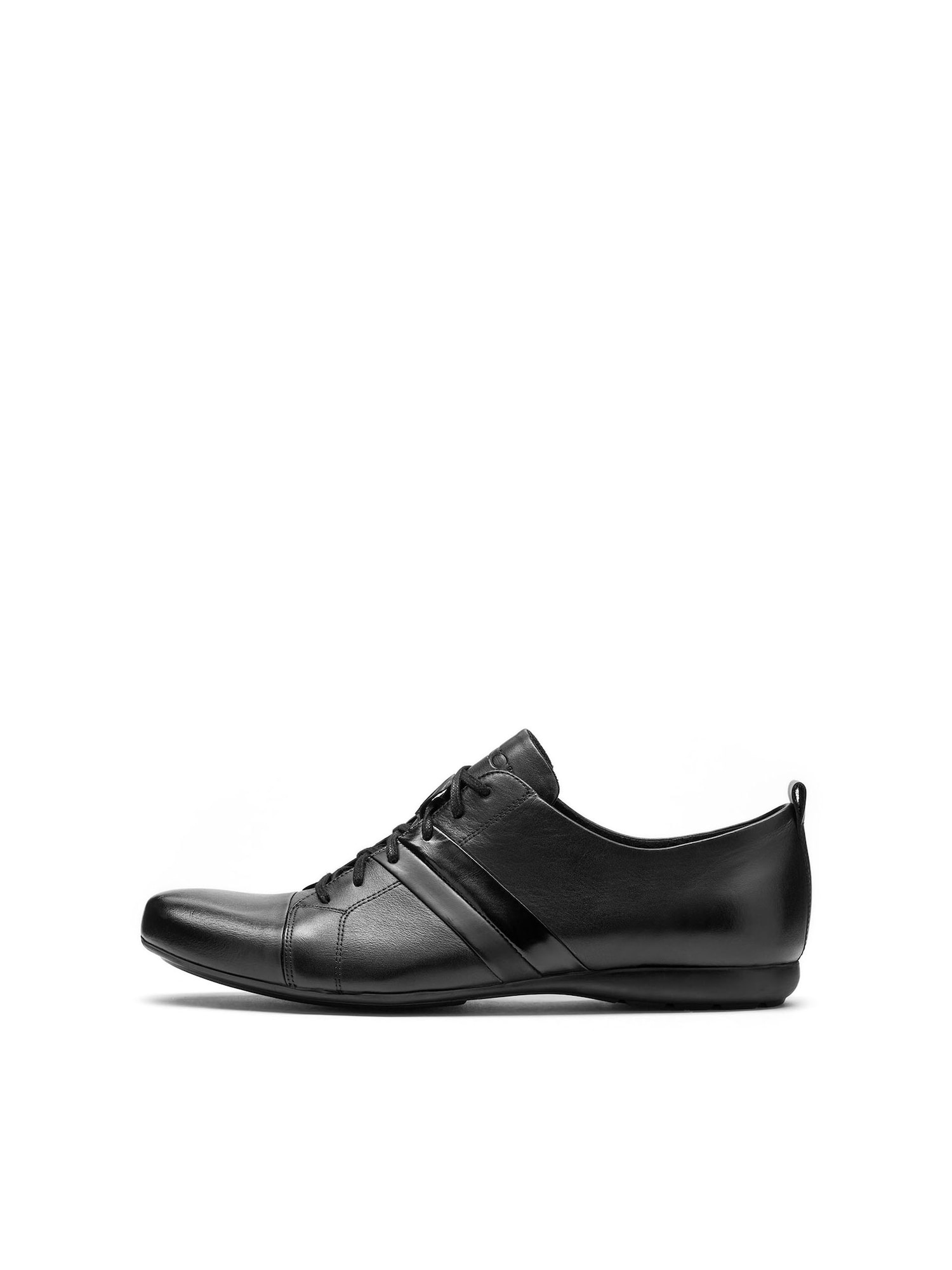 Kazar Športni čevlji z vezalkami  črna