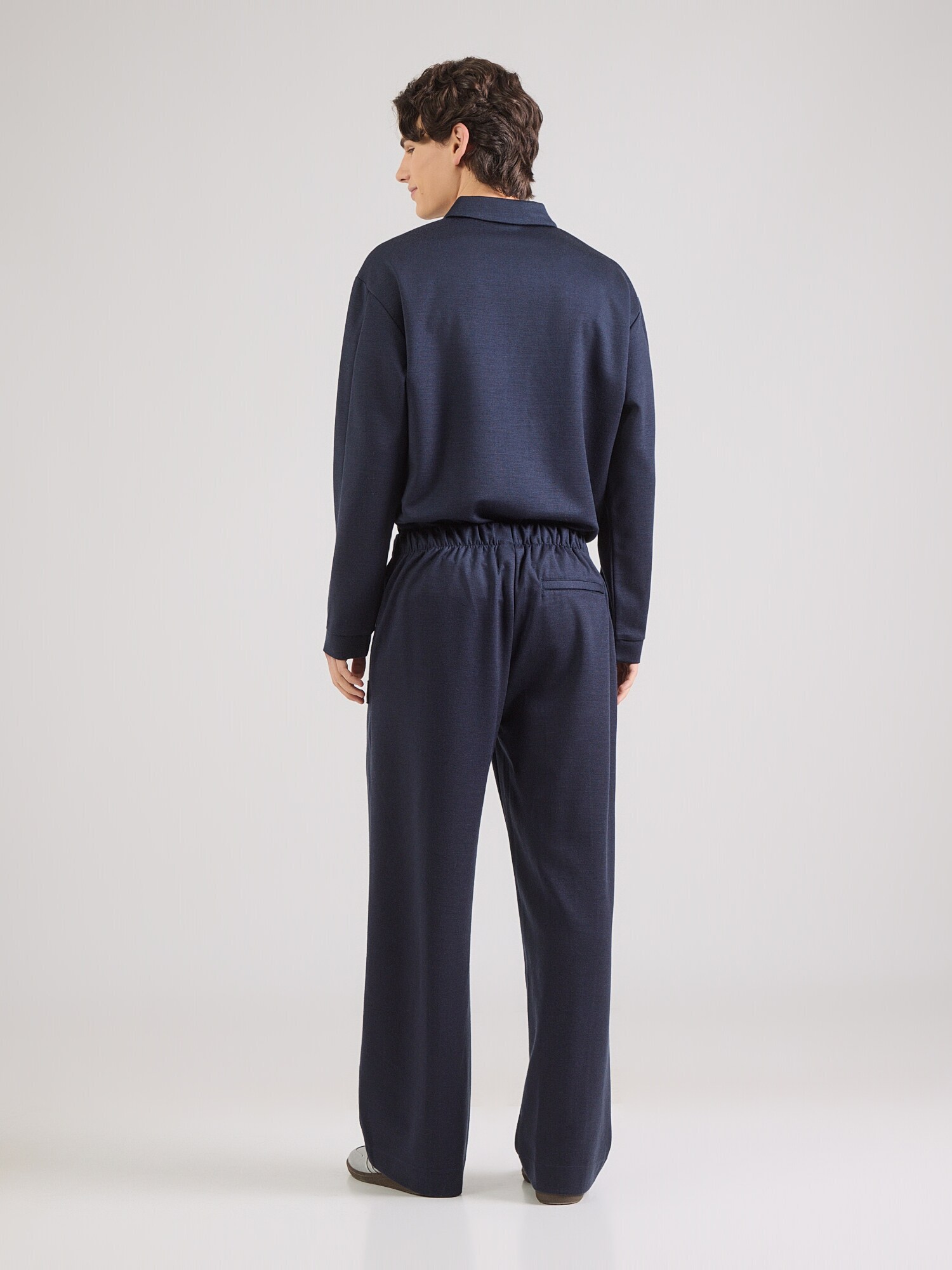 Calvin Klein Pantalón plisado marino – imagen 3
