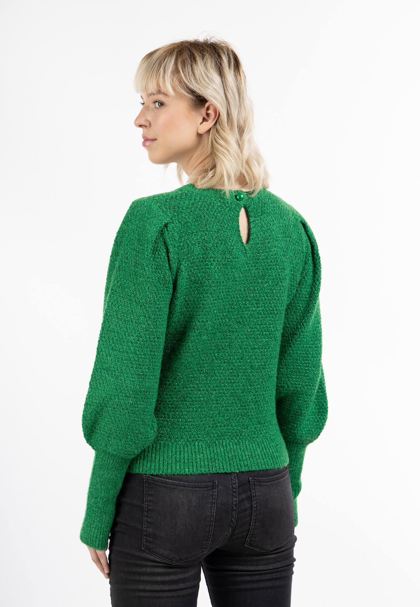 Thumbnail - MYMO Pullover