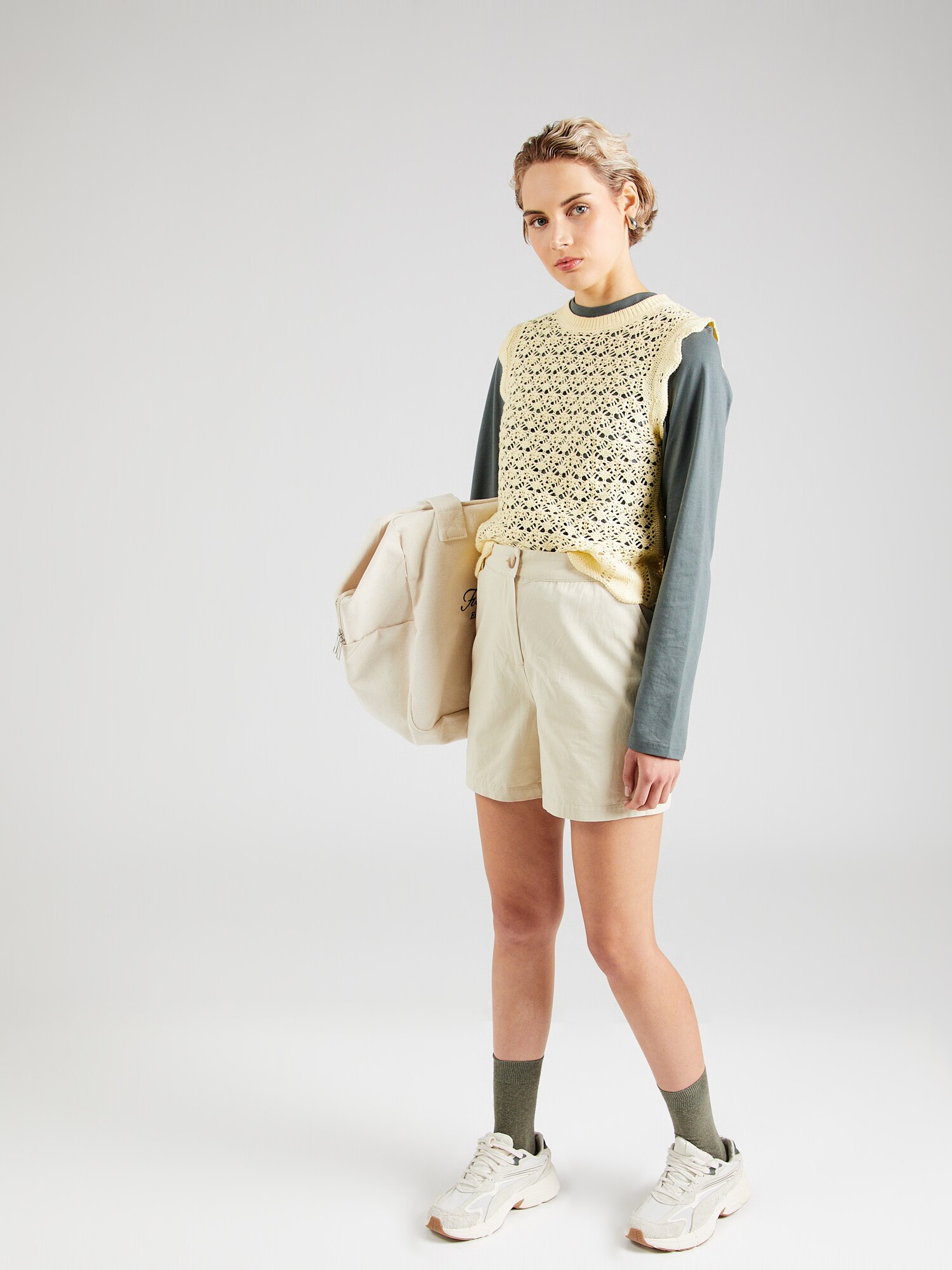 Thumbnail - Shorts 'Lelei Cyrilla'