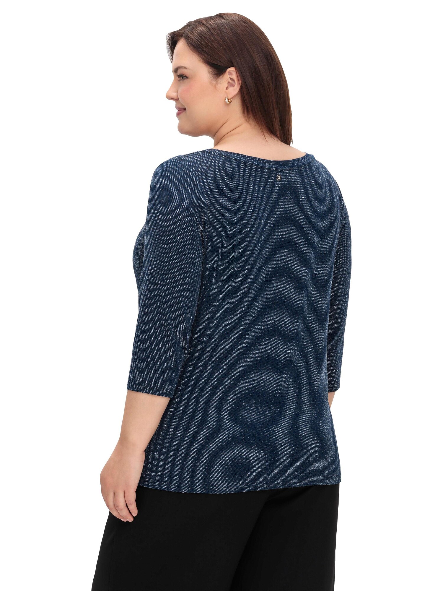 Thumbnail - SHEEGO Shirt