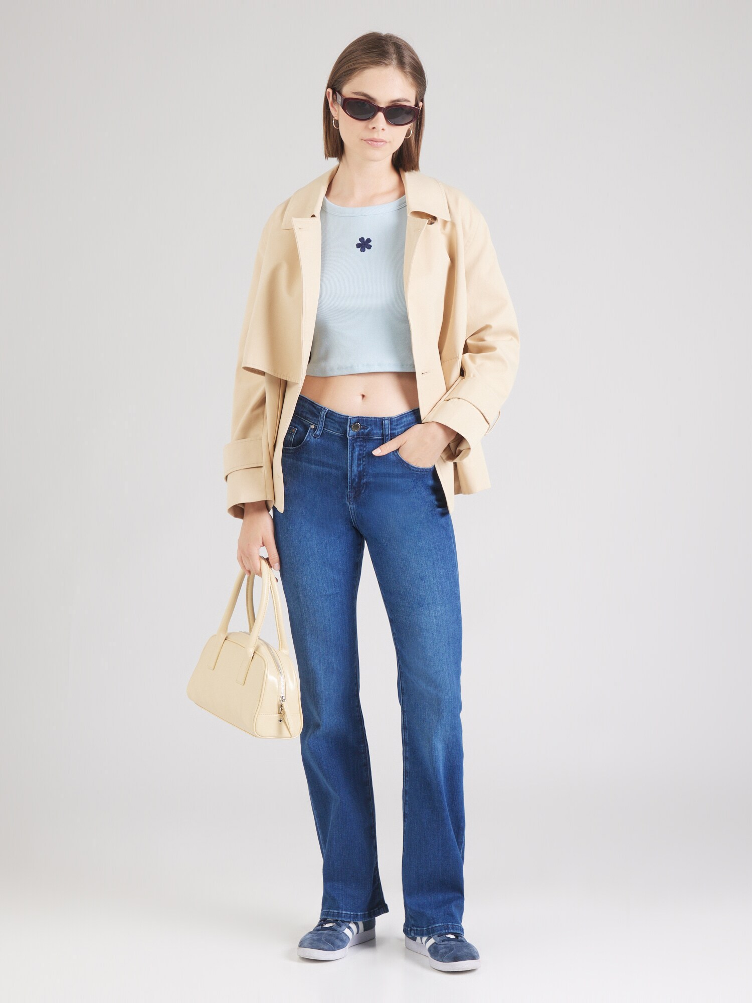 Thumbnail - Jeans