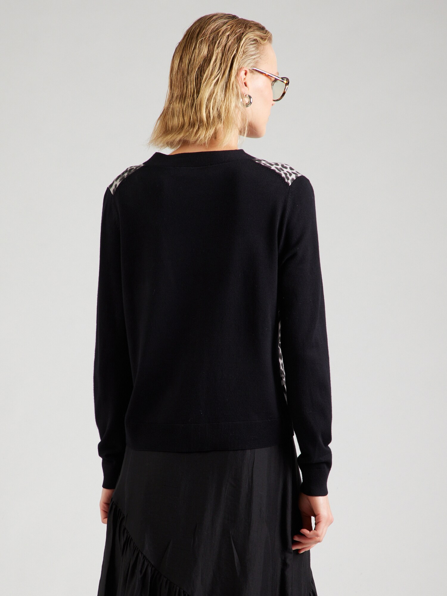 Thumbnail - COMMA Strickjacke