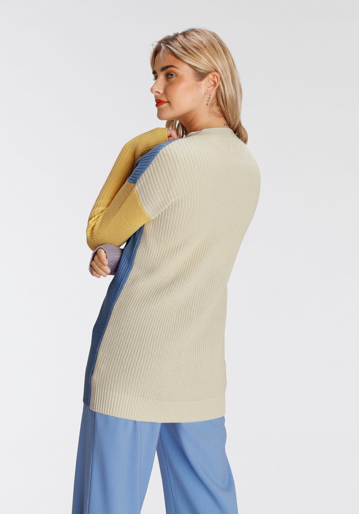 Thumbnail - Strickjacke
