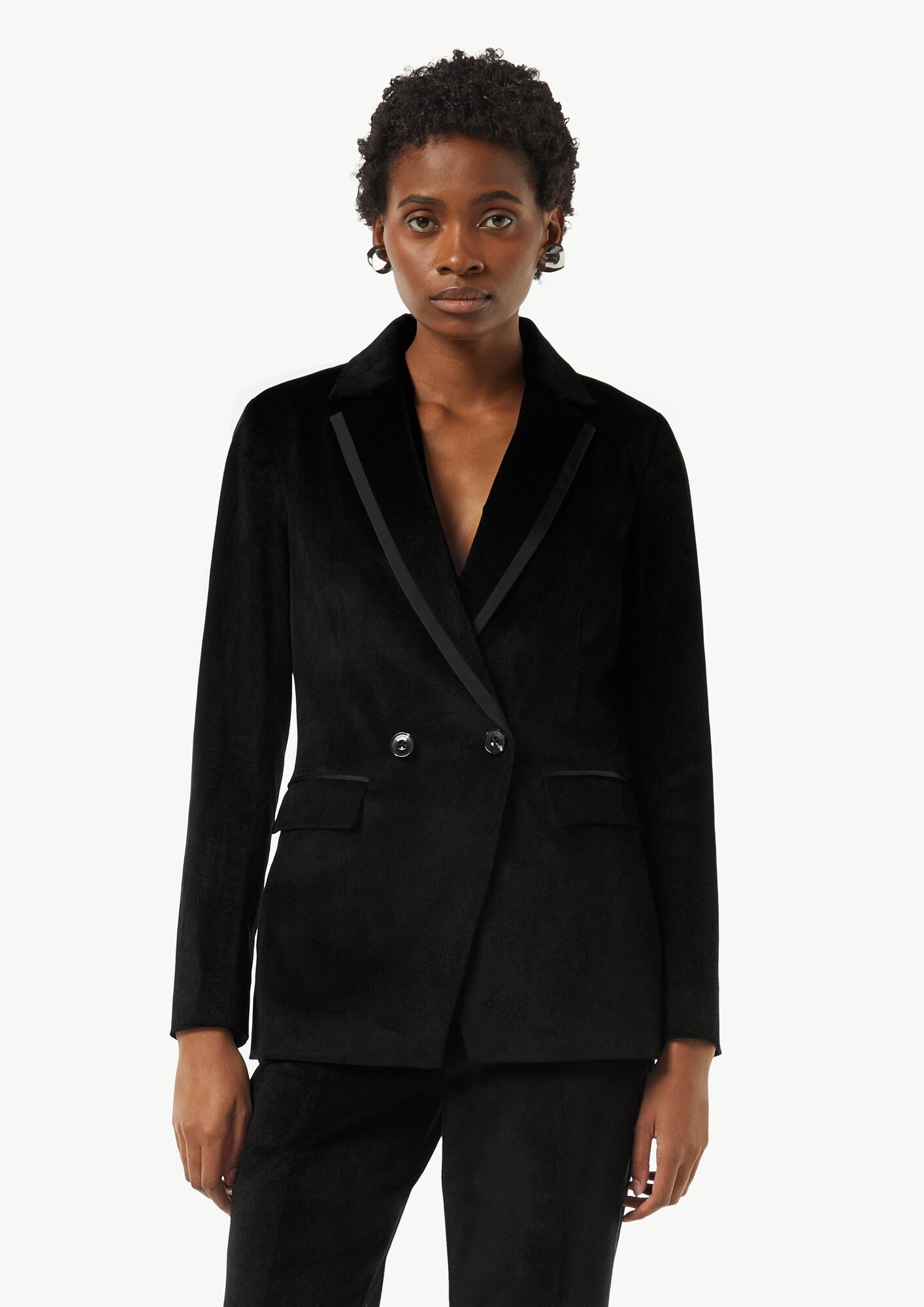 Thumbnail - Blazer