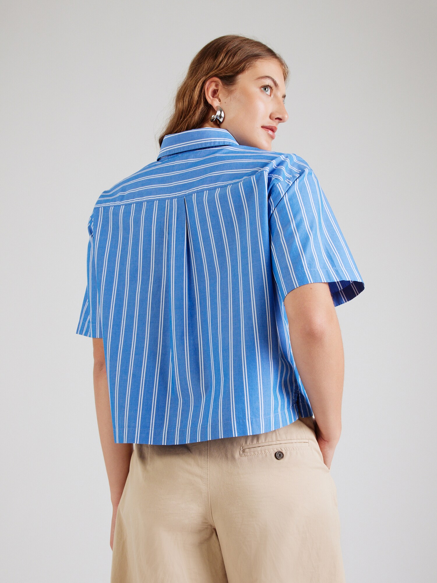 Thumbnail - LEVIS  Bluse  Harlie Short Sleeve Cropped Shirt