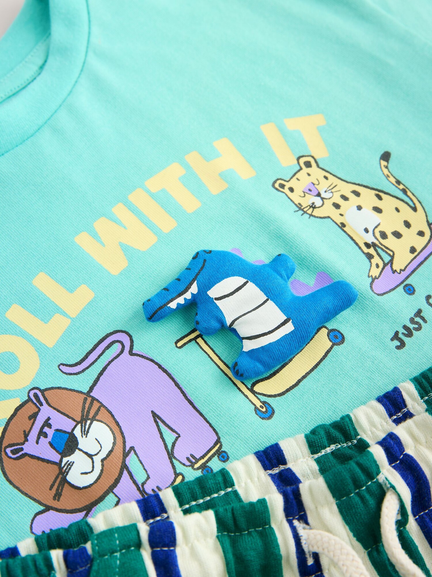 Thumbnail - T-Shirt und Short Set