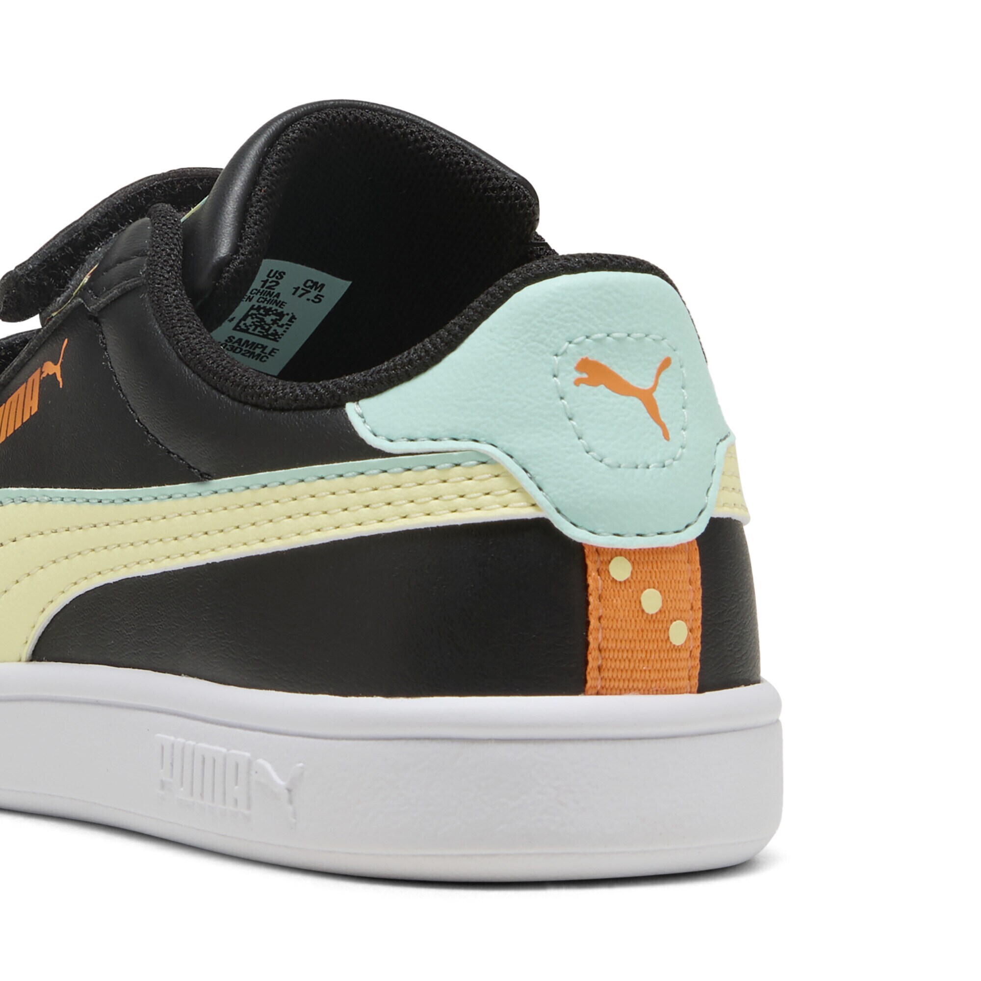 Thumbnail - Sneaker 'Smash 3.0 Playdate'