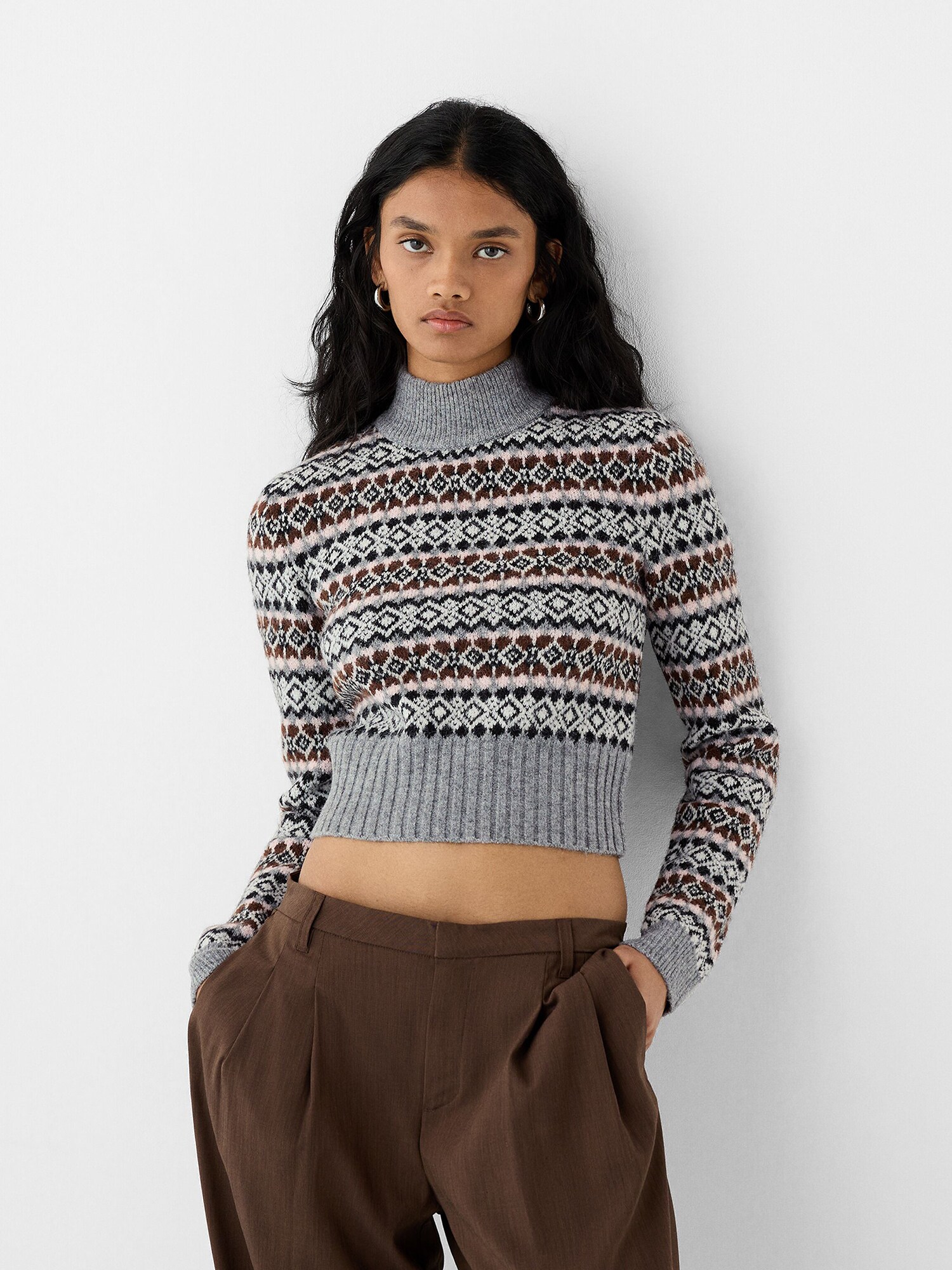 Bershka Pulóver  sötét barna / szürke melír / fekete / fehér termék 2. képe