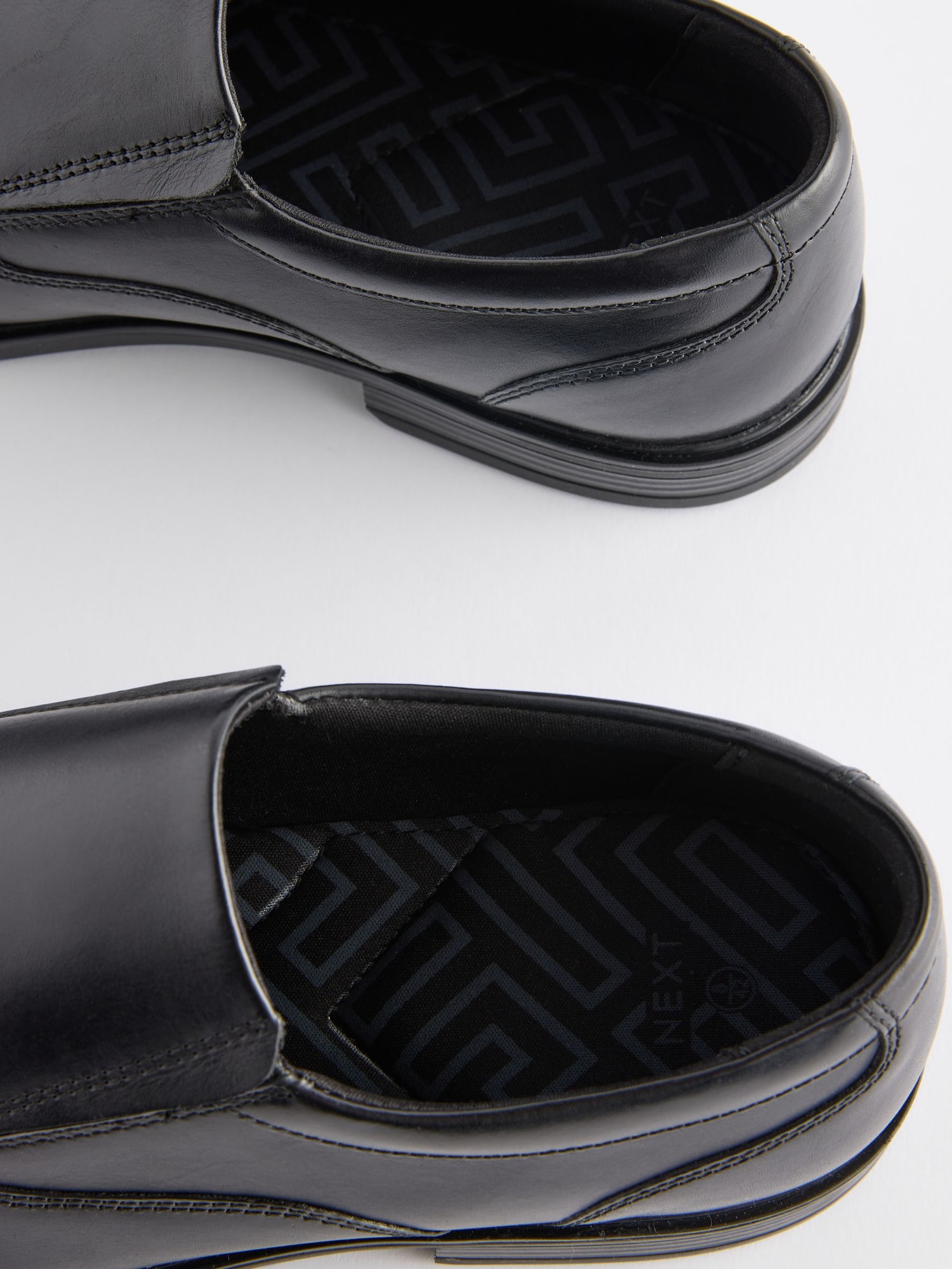 Thumbnail - Next Slipper