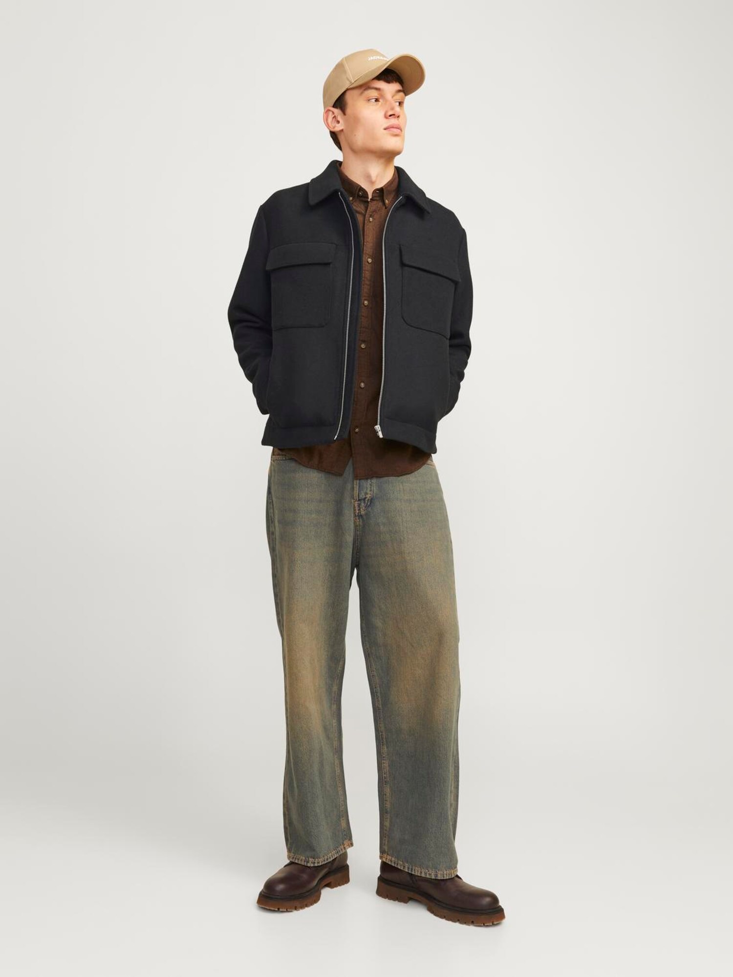 JACK & JONES Átmeneti dzseki 'JPRBlurussel'  fekete termék 2. képe