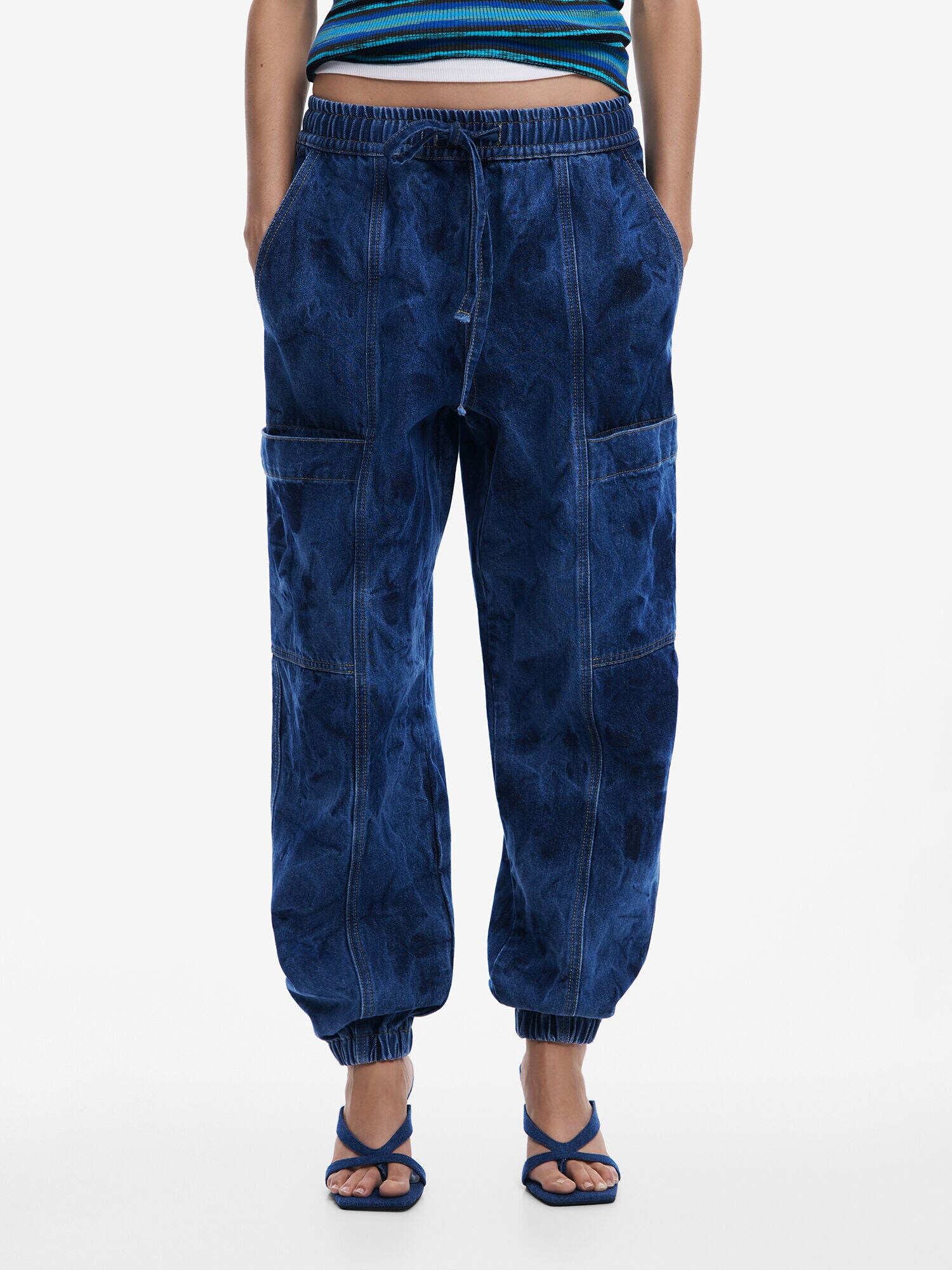 Thumbnail - Jeans