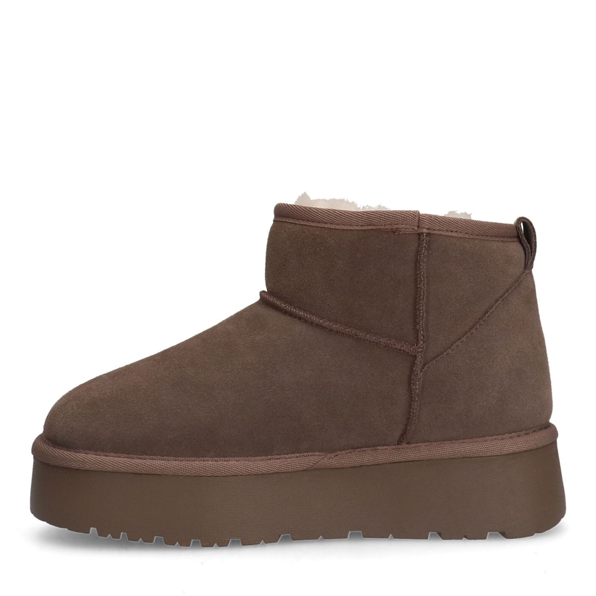 Thumbnail - Boots
