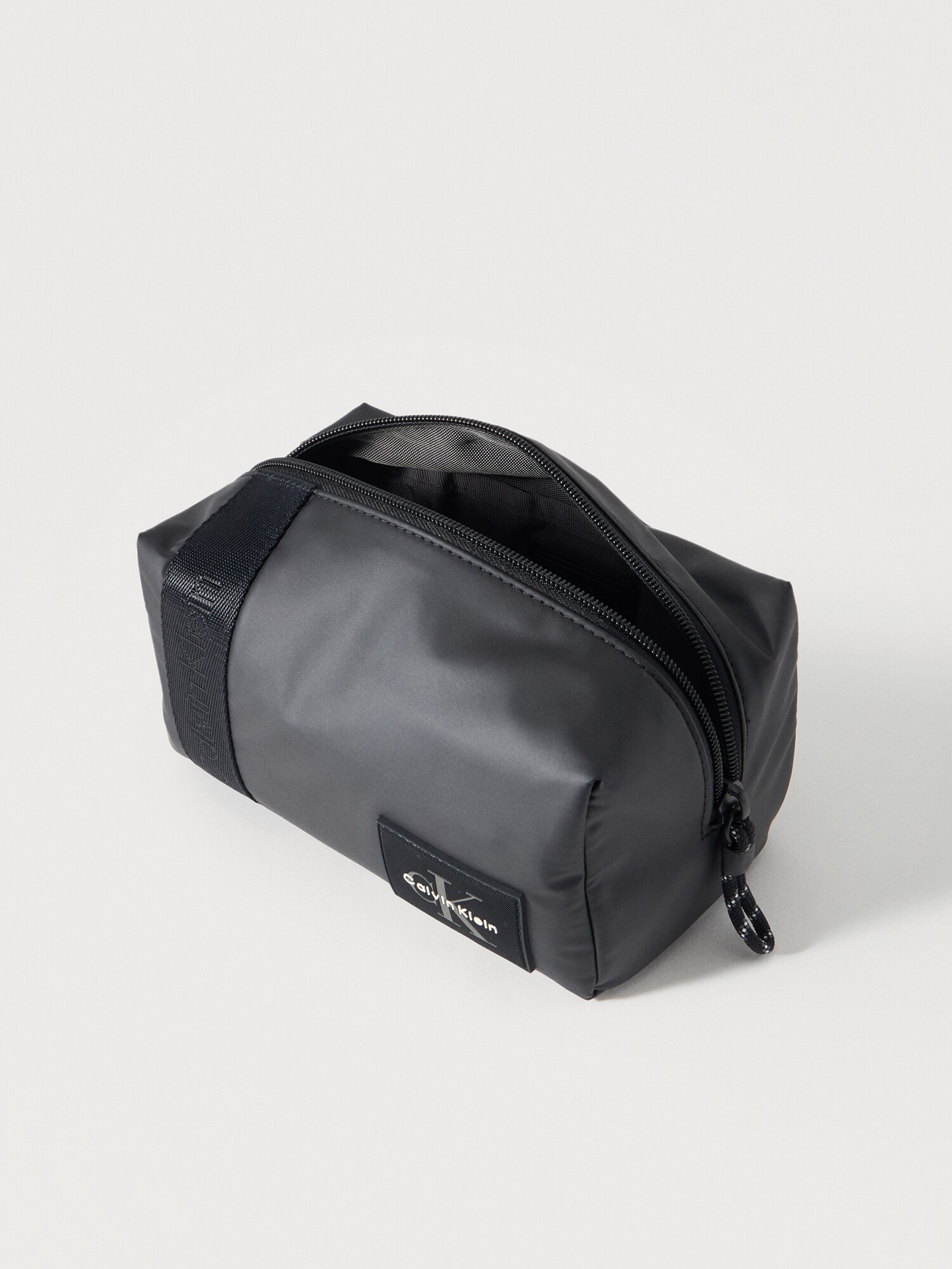 Calvin Klein Neceser  negro – imagen 12