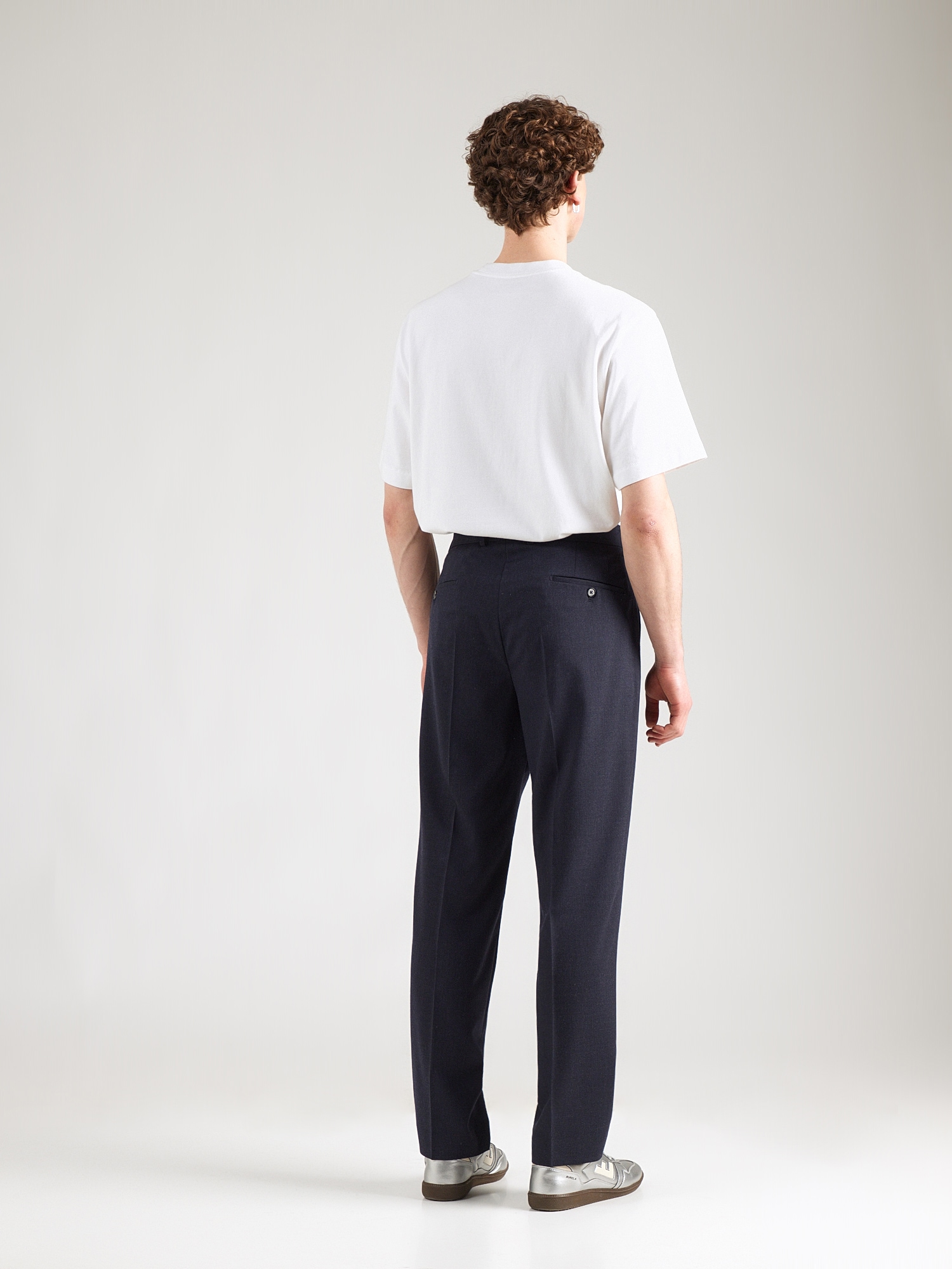 Michael Kors Pantalón plisado  azul oscuro – imagen 3