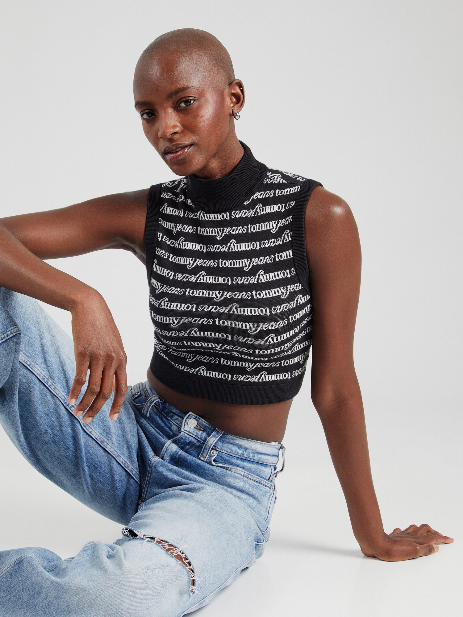 Tommy Jeans Stick felső  fekete / fehér termék 2. képe