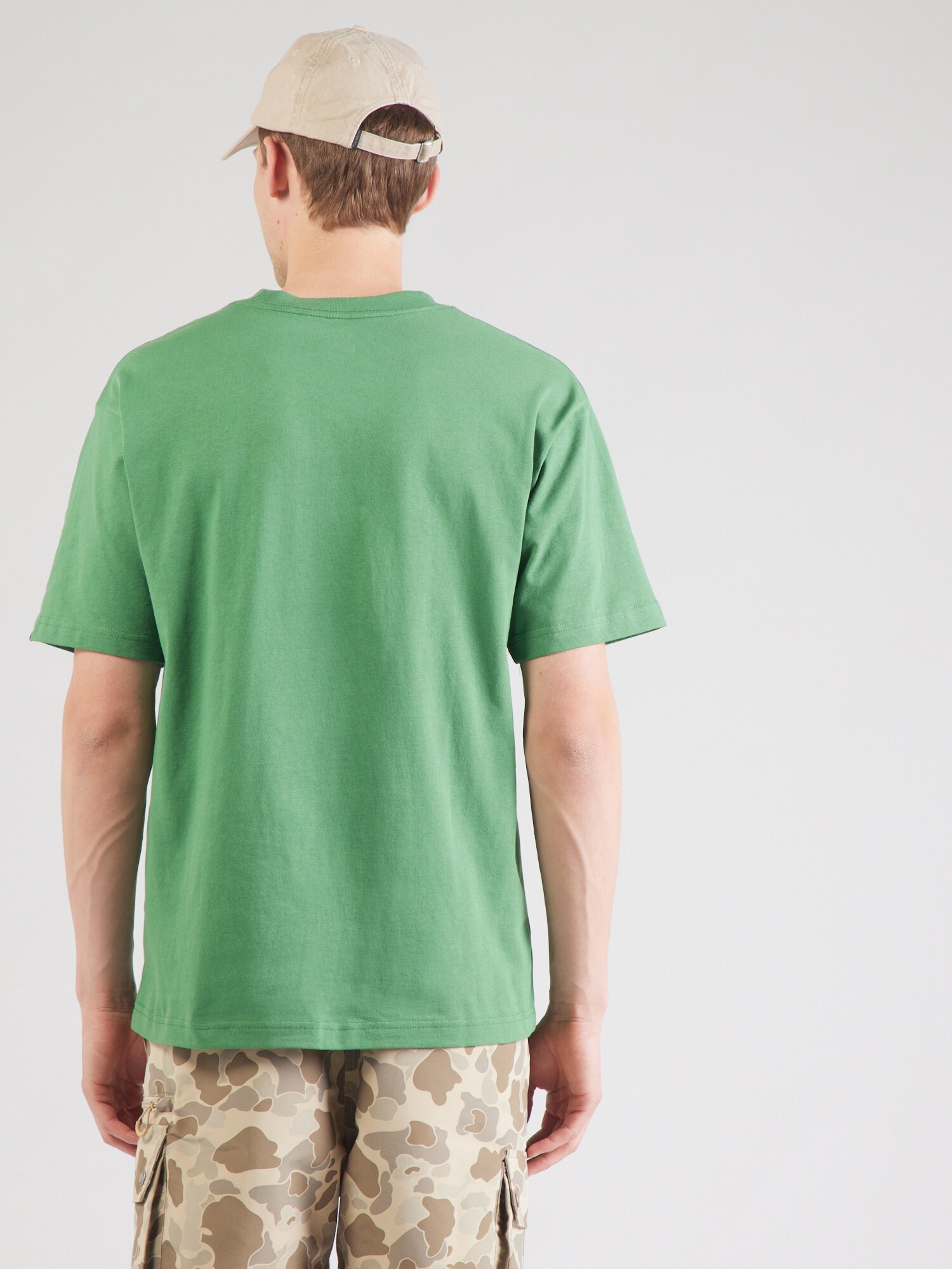 Thumbnail - T-Shirt