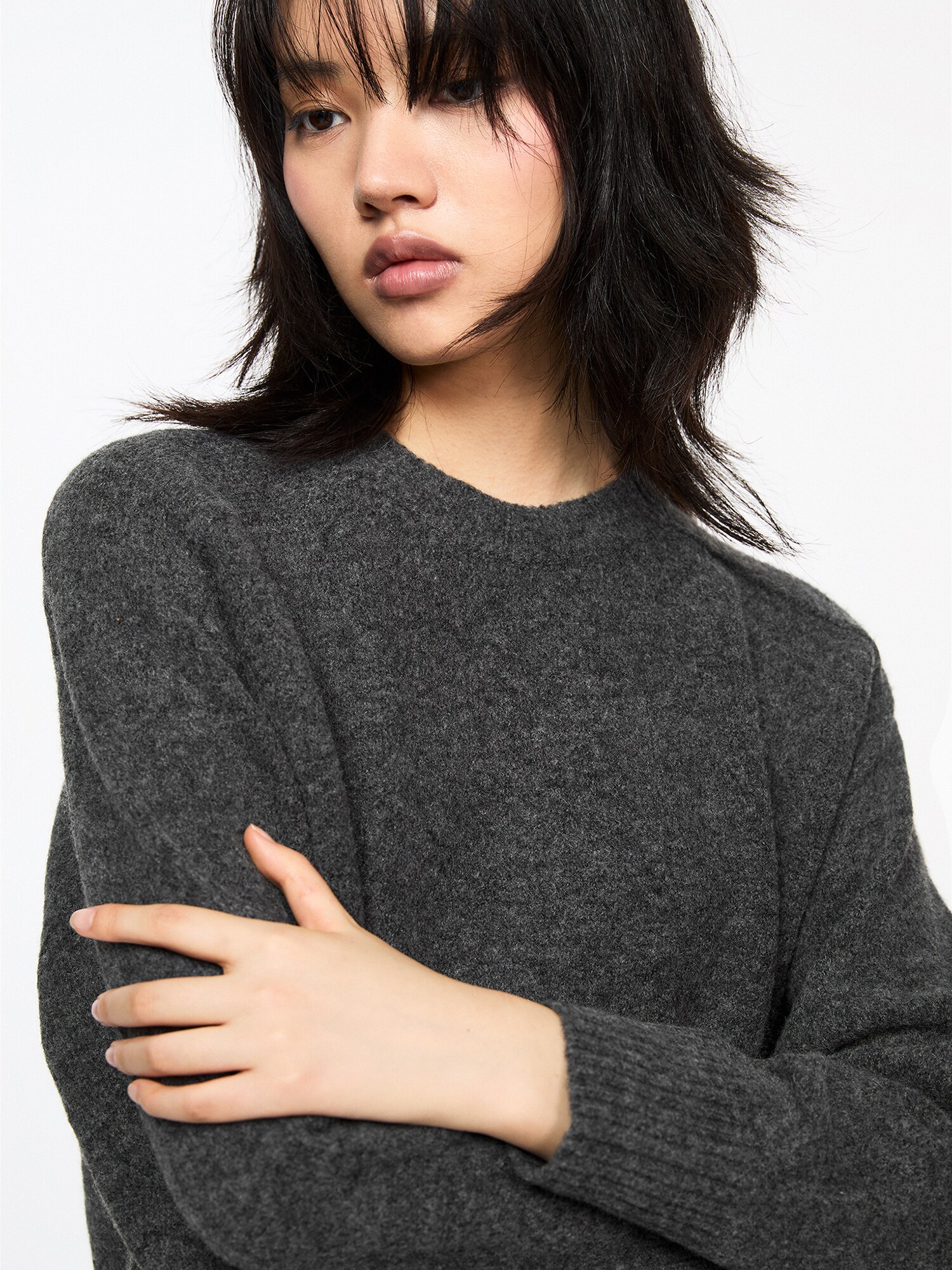 Pull&Bear Pletené šaty  tmavosivá (obrázok 5)
