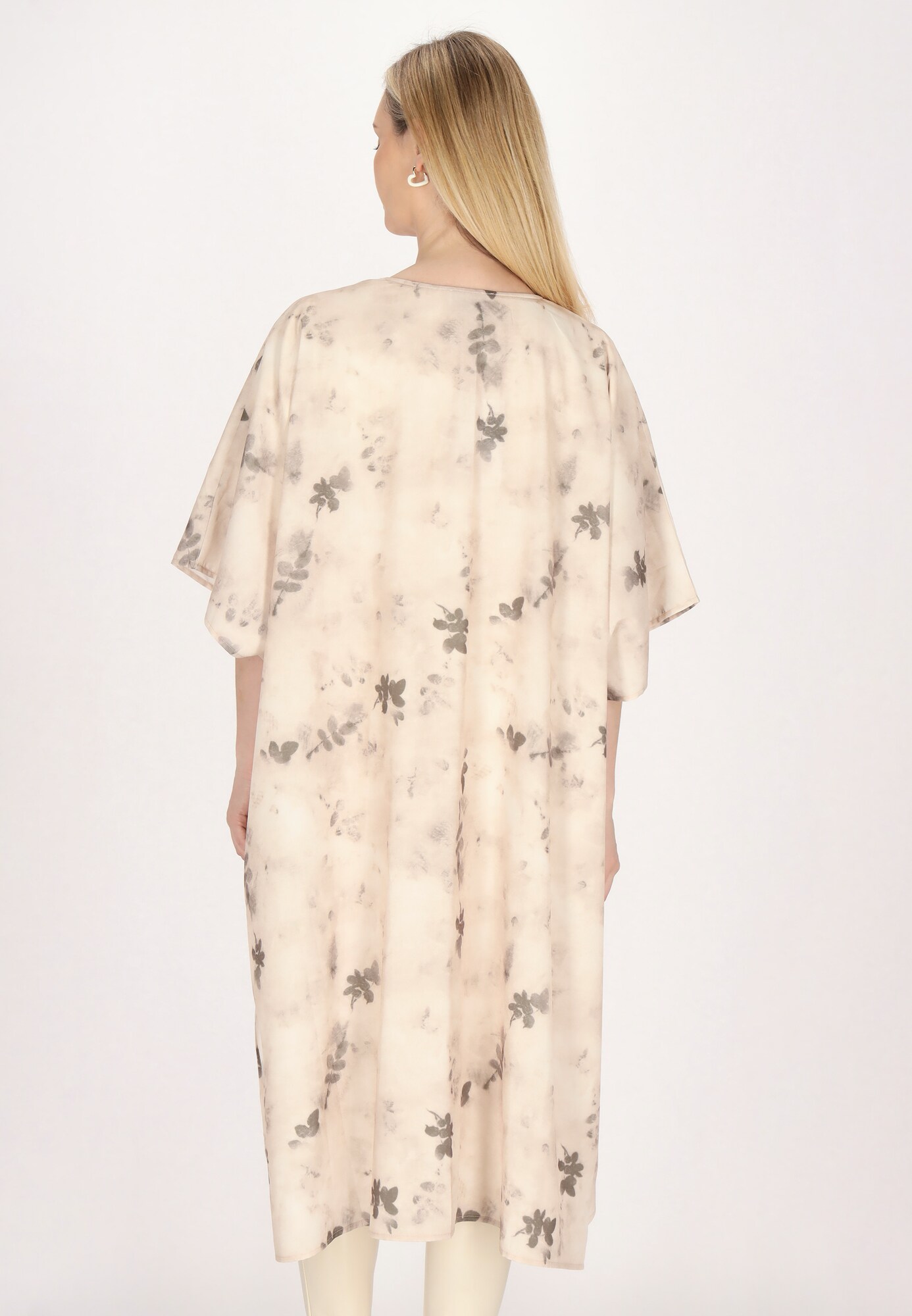 Thumbnail - usha WHITE LABEL Kimono