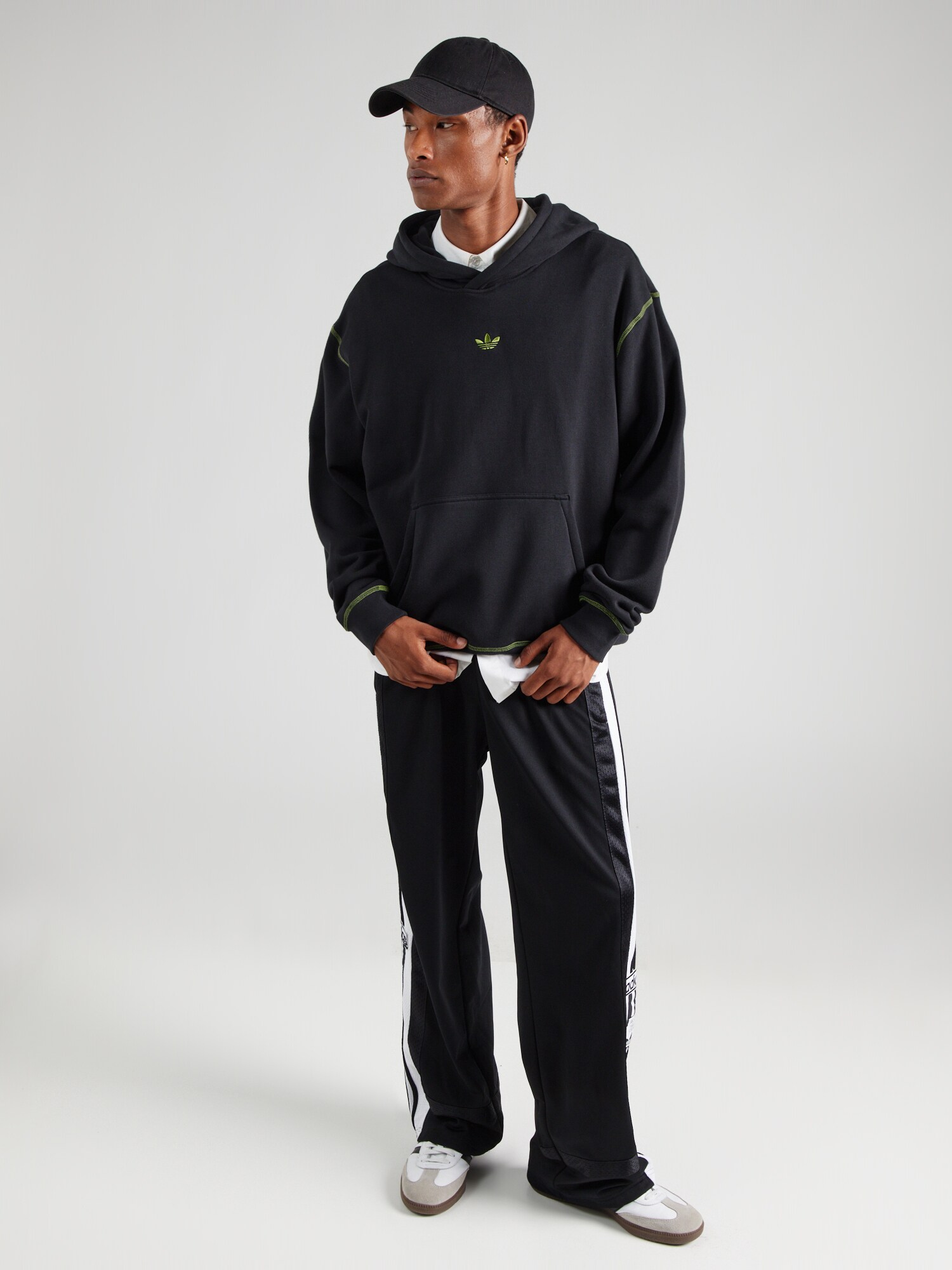 ADIDAS ORIGINALS Mikina svetlozelená / čierna / biela (obrázok 4)