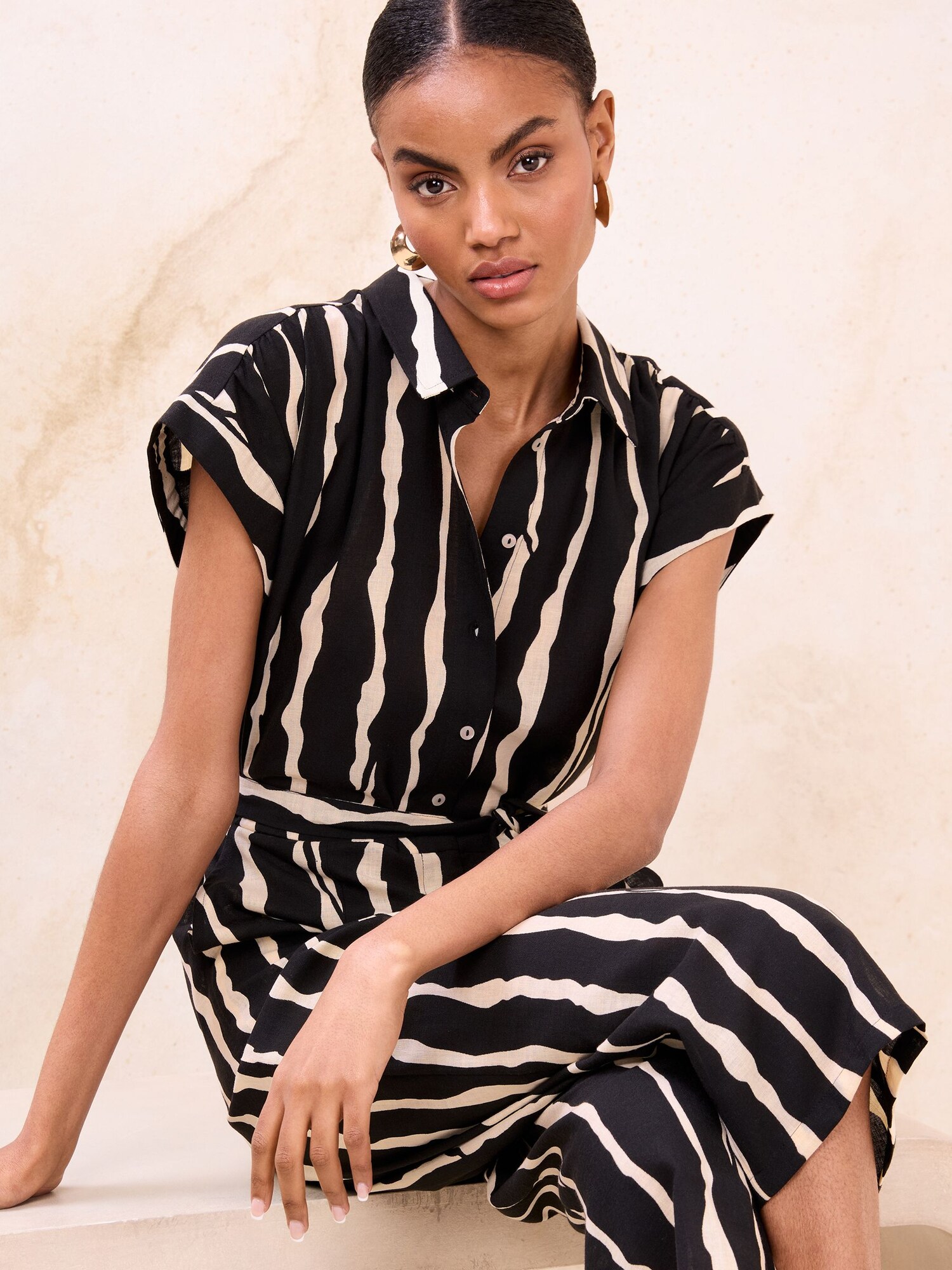 Lipsy Salopeta  negru / alb