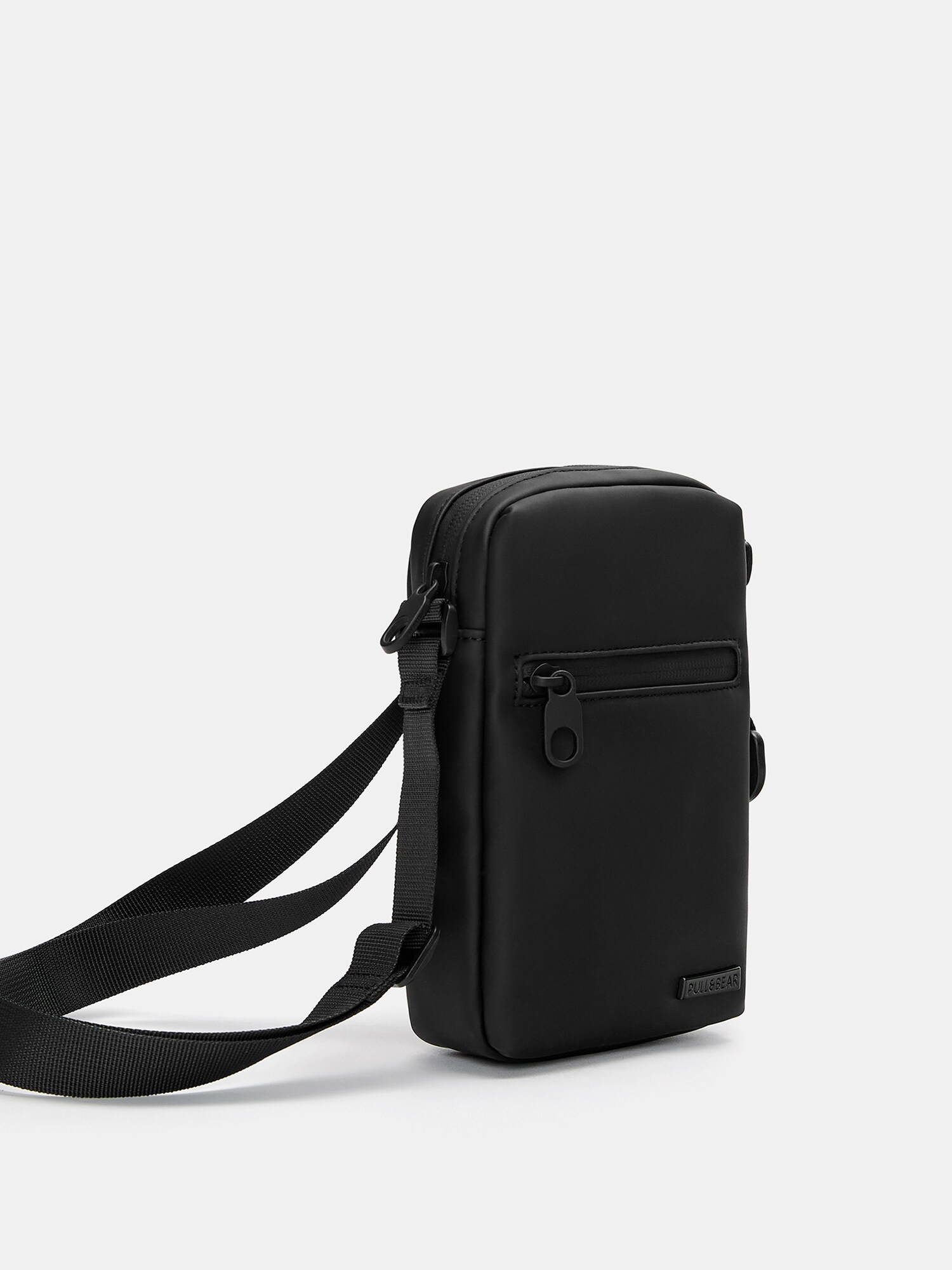 Pull&Bear Válltáska  fekete termék 2. képe