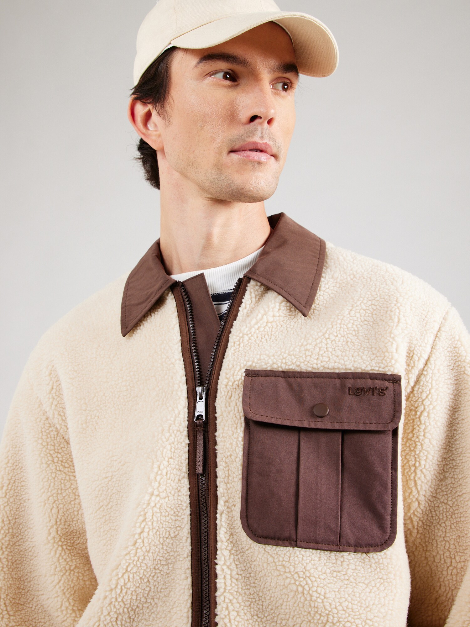 LEVI'S ® Flisová bunda 'Joonie Sherpa Jacket' hnedá / biela (obrázok 5)