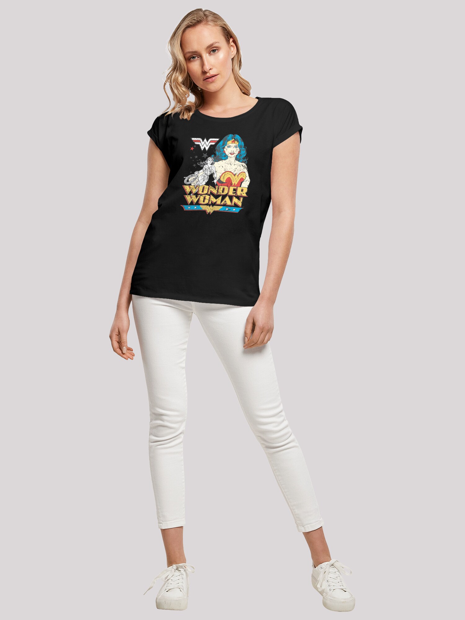 Thumbnail - T-Shirt 'DC Comics Wonder Woman Posing'