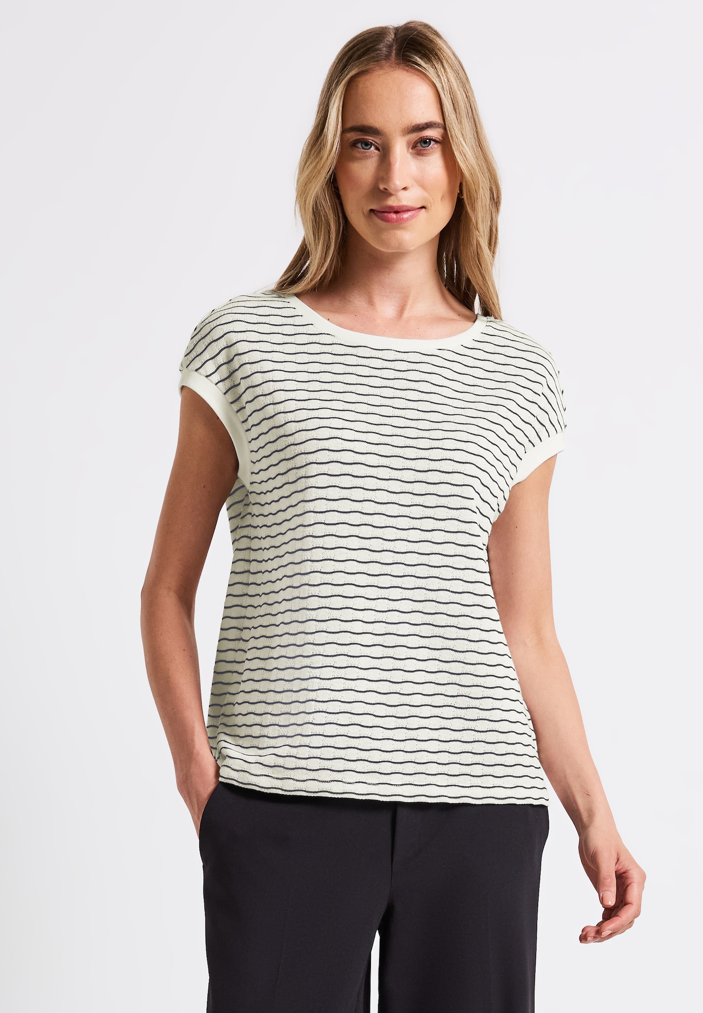 Thumbnail - T-Shirt